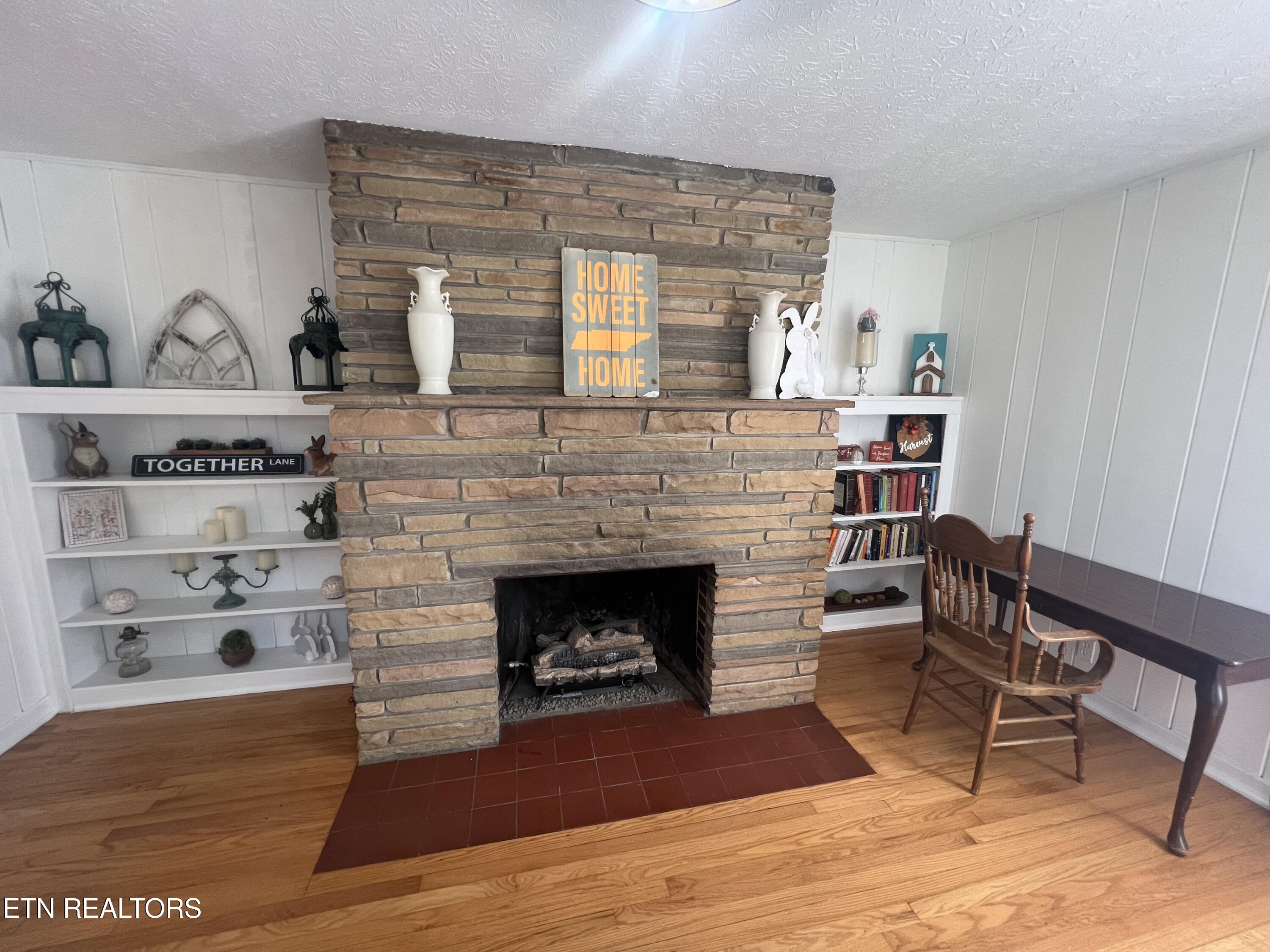 342 Vine Avenue Oneida TN 37841