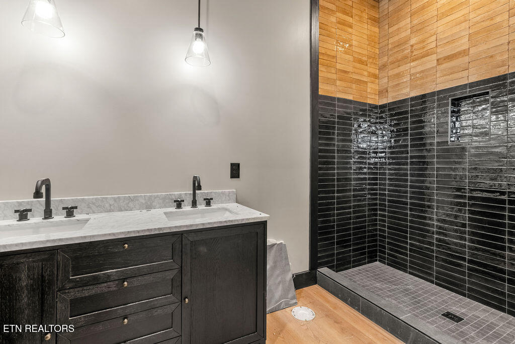 2860 Red Sky Drive Sevierville TN 37862