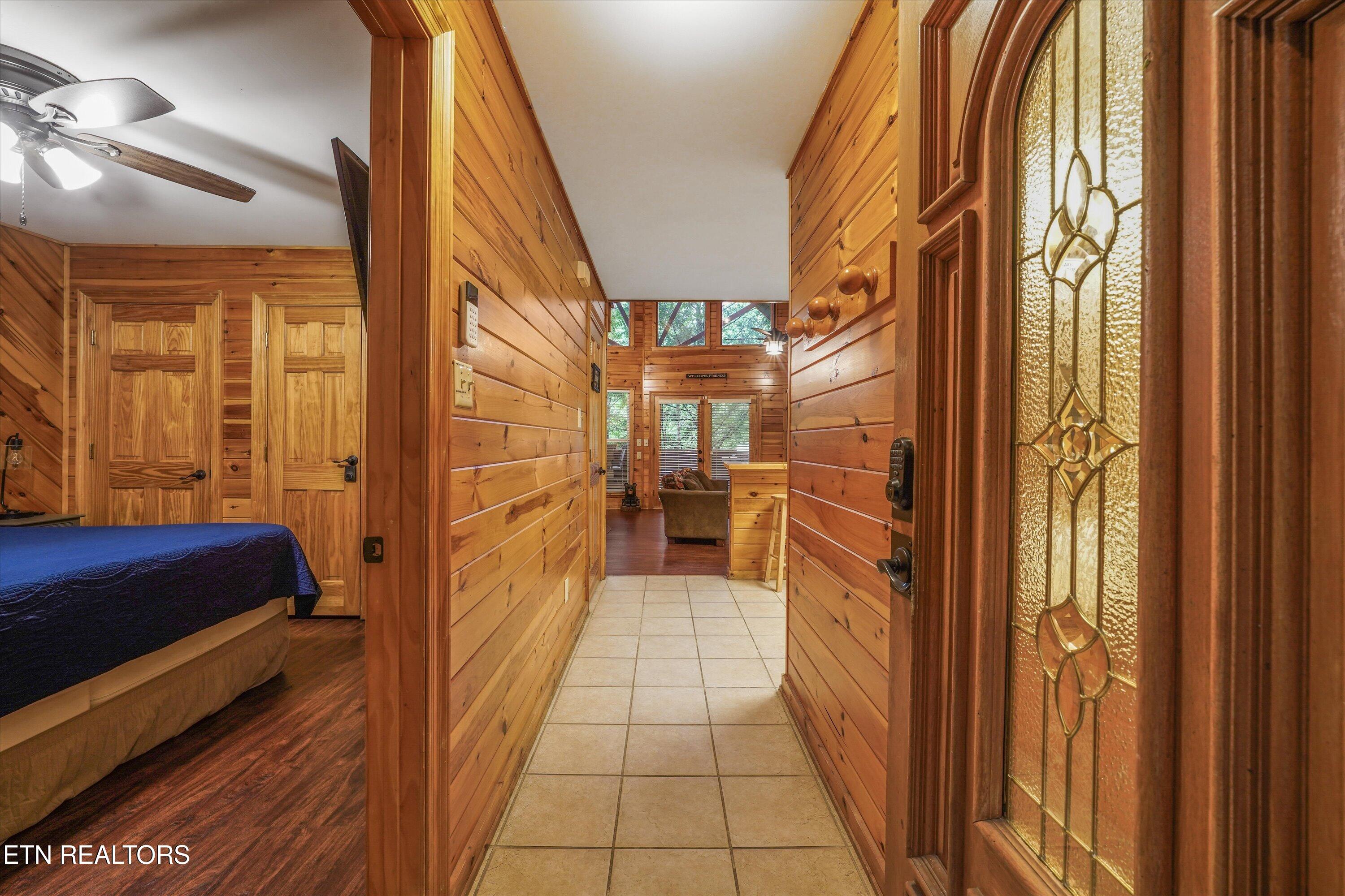 1713 Oakridge View Lane Sevierville TN 37876