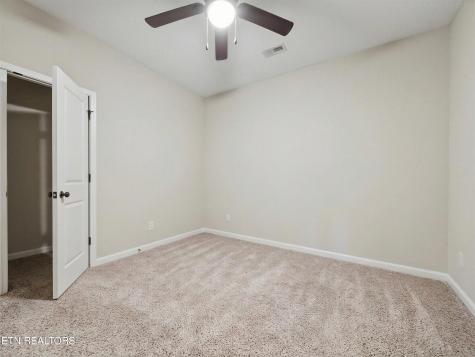 6957 Pemmbrooke Shire Lane Knoxville TN 37909