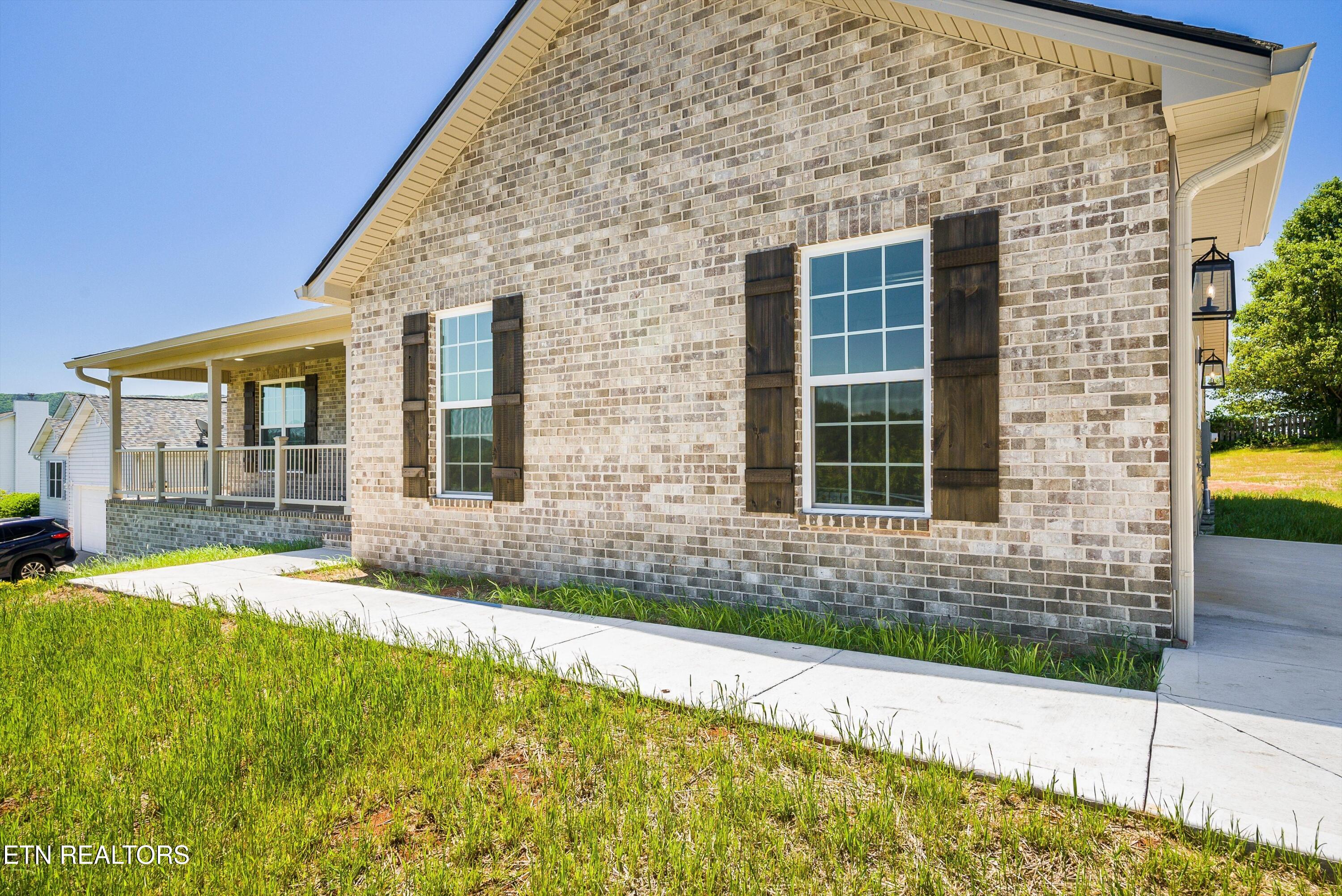 1635 Cavet Drive Maryville TN 37803