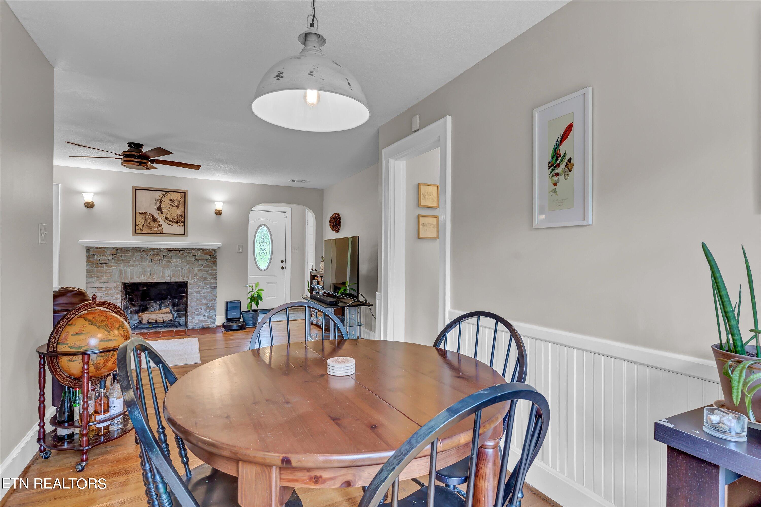 1703 Maple Drive Knoxville TN 37918