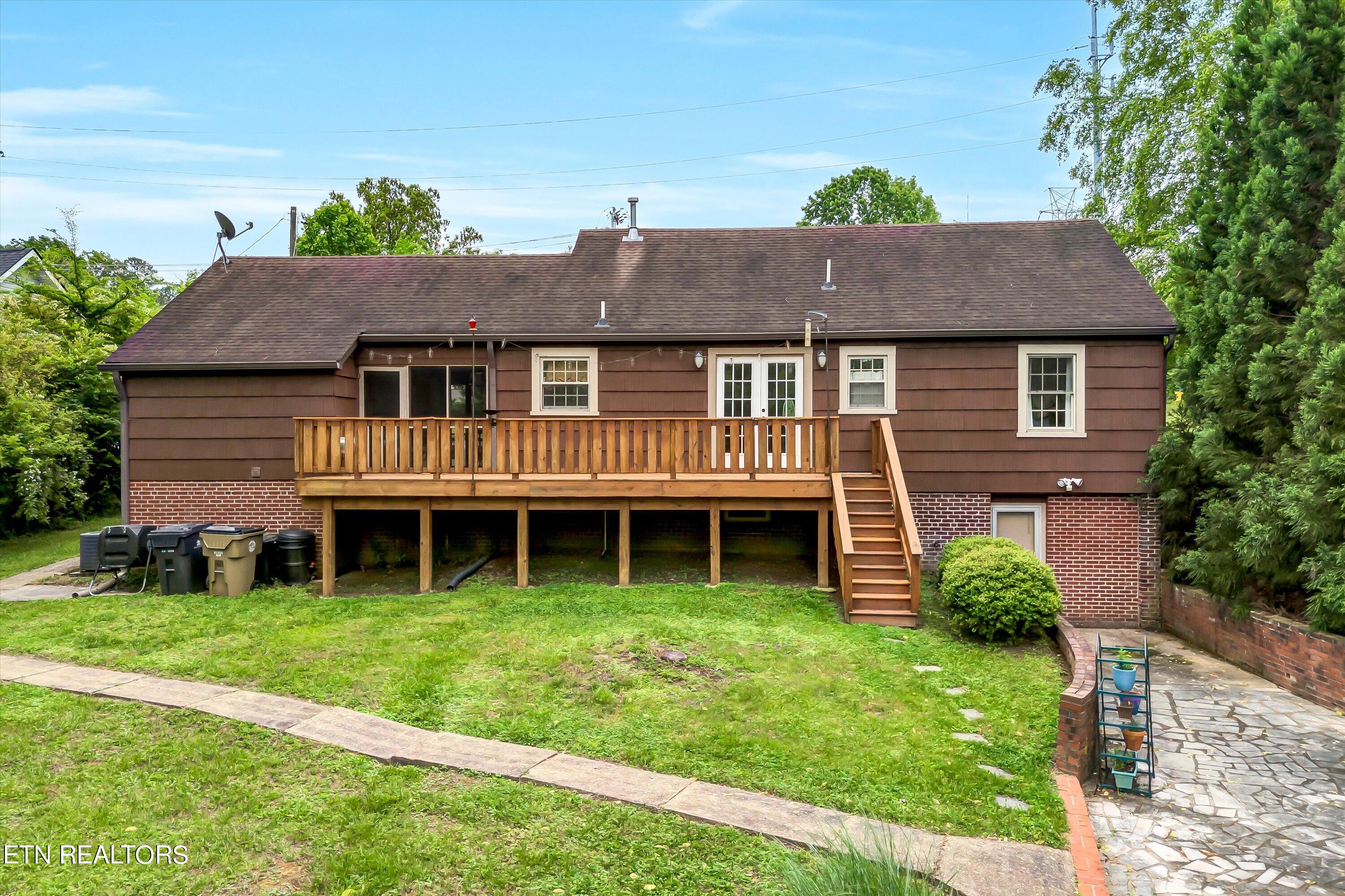 1703 Maple Drive Knoxville TN 37918