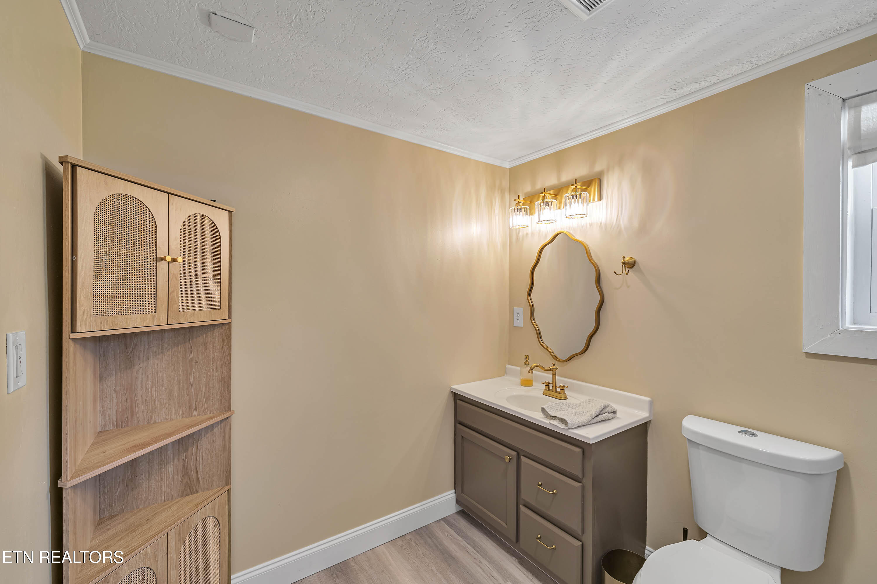 546 Pine Ridge Road Clinton TN 37716