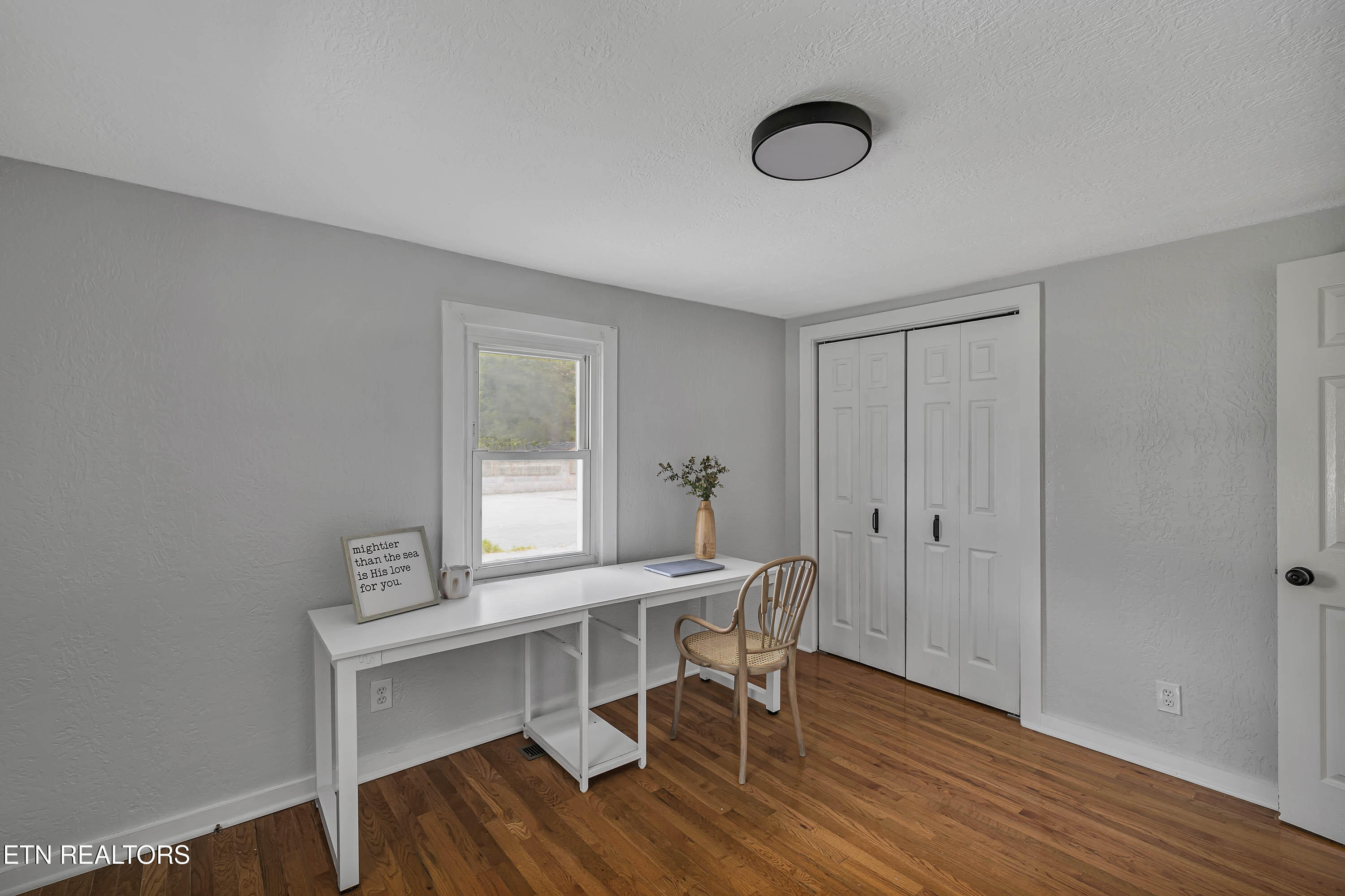 546 Pine Ridge Road Clinton TN 37716