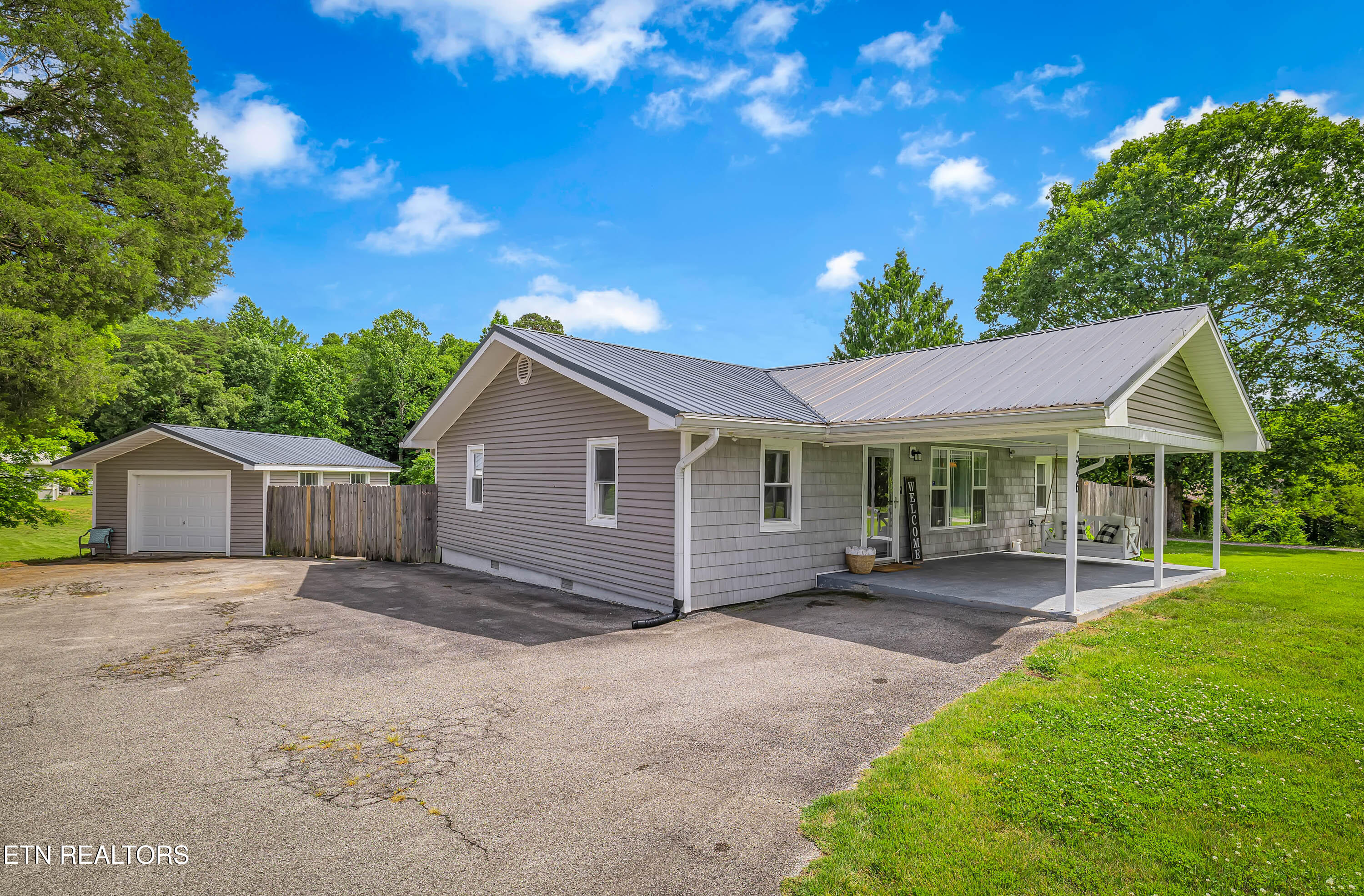 546 Pine Ridge Road Clinton TN 37716