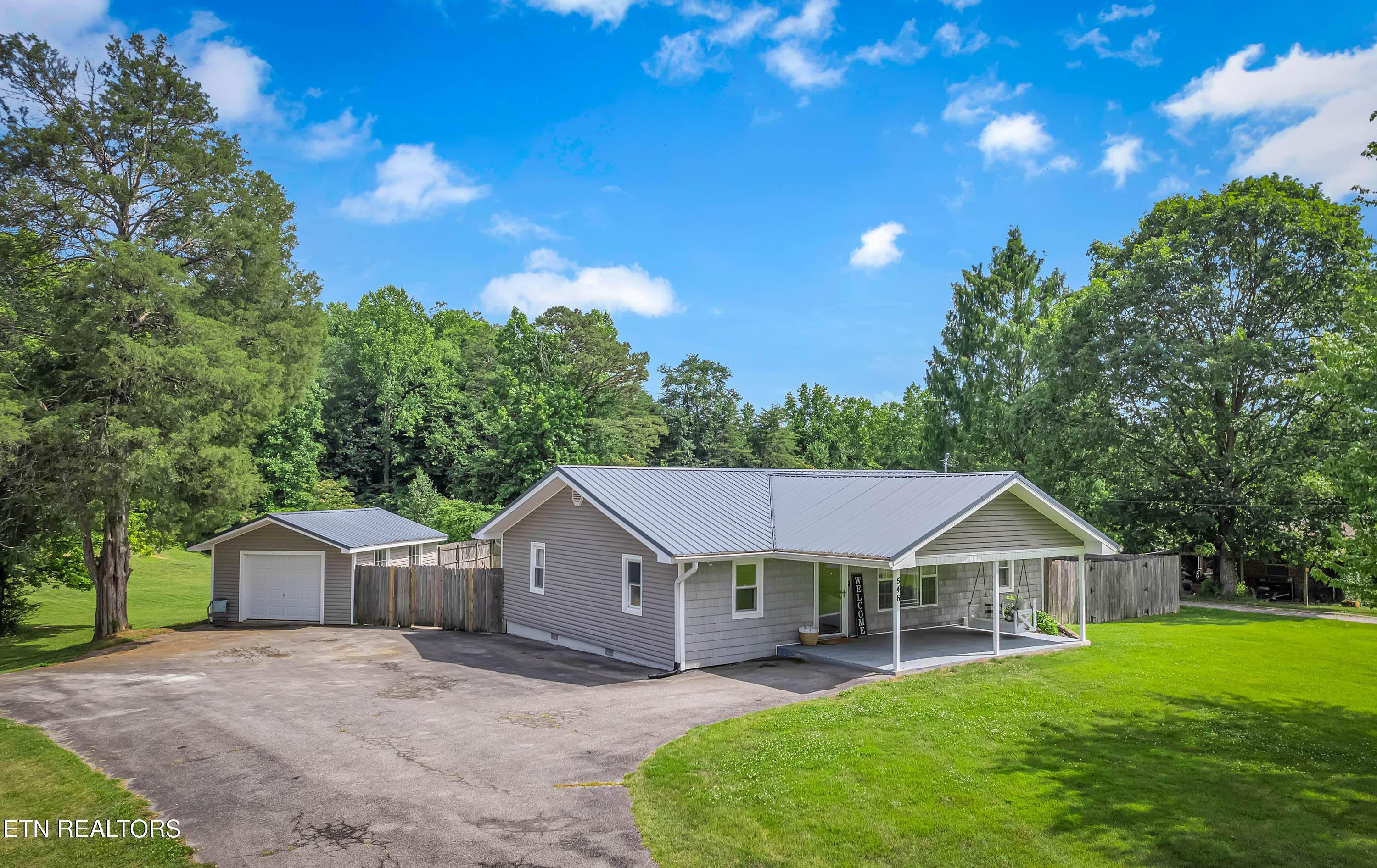 546 Pine Ridge Road Clinton TN 37716