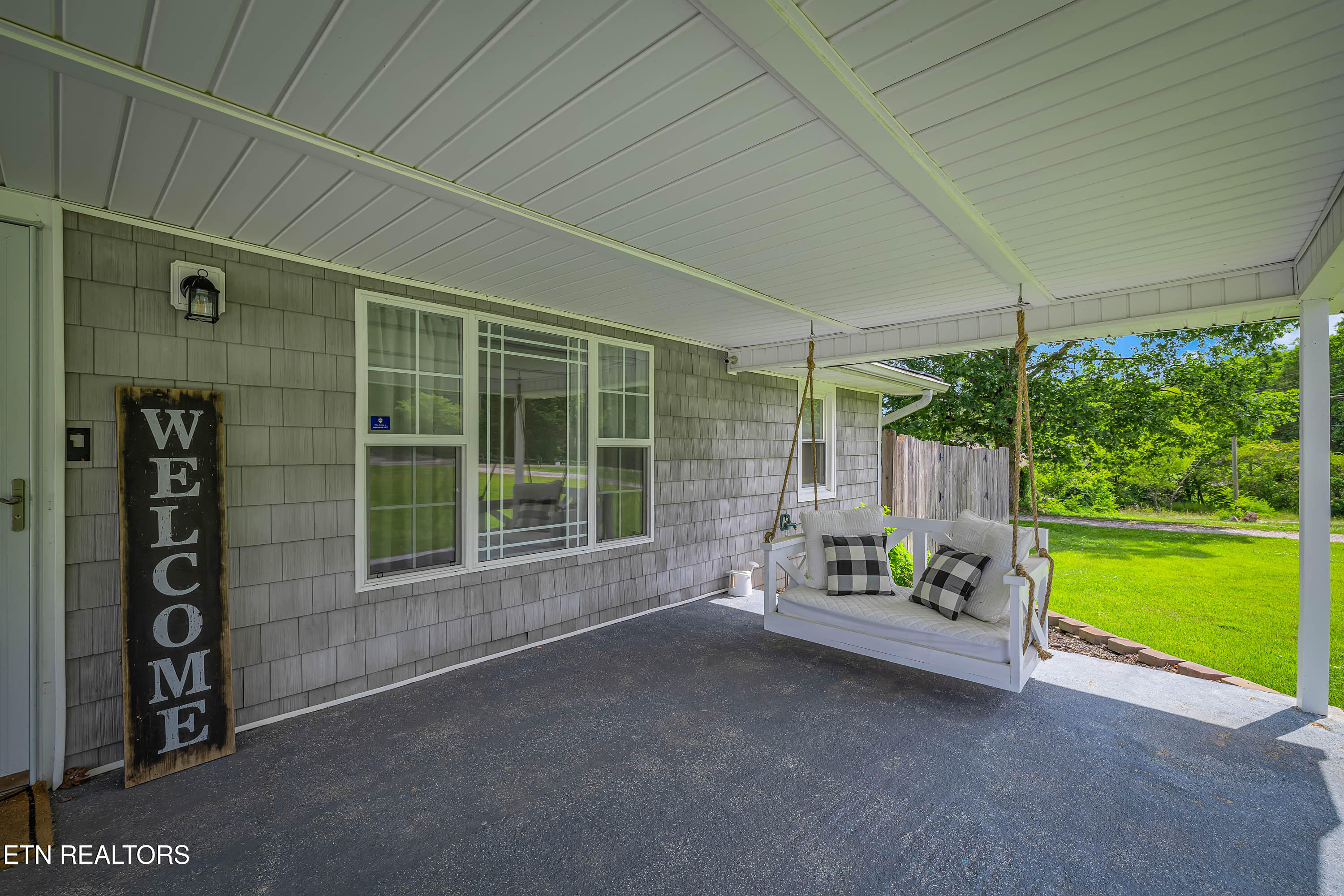 546 Pine Ridge Road Clinton TN 37716