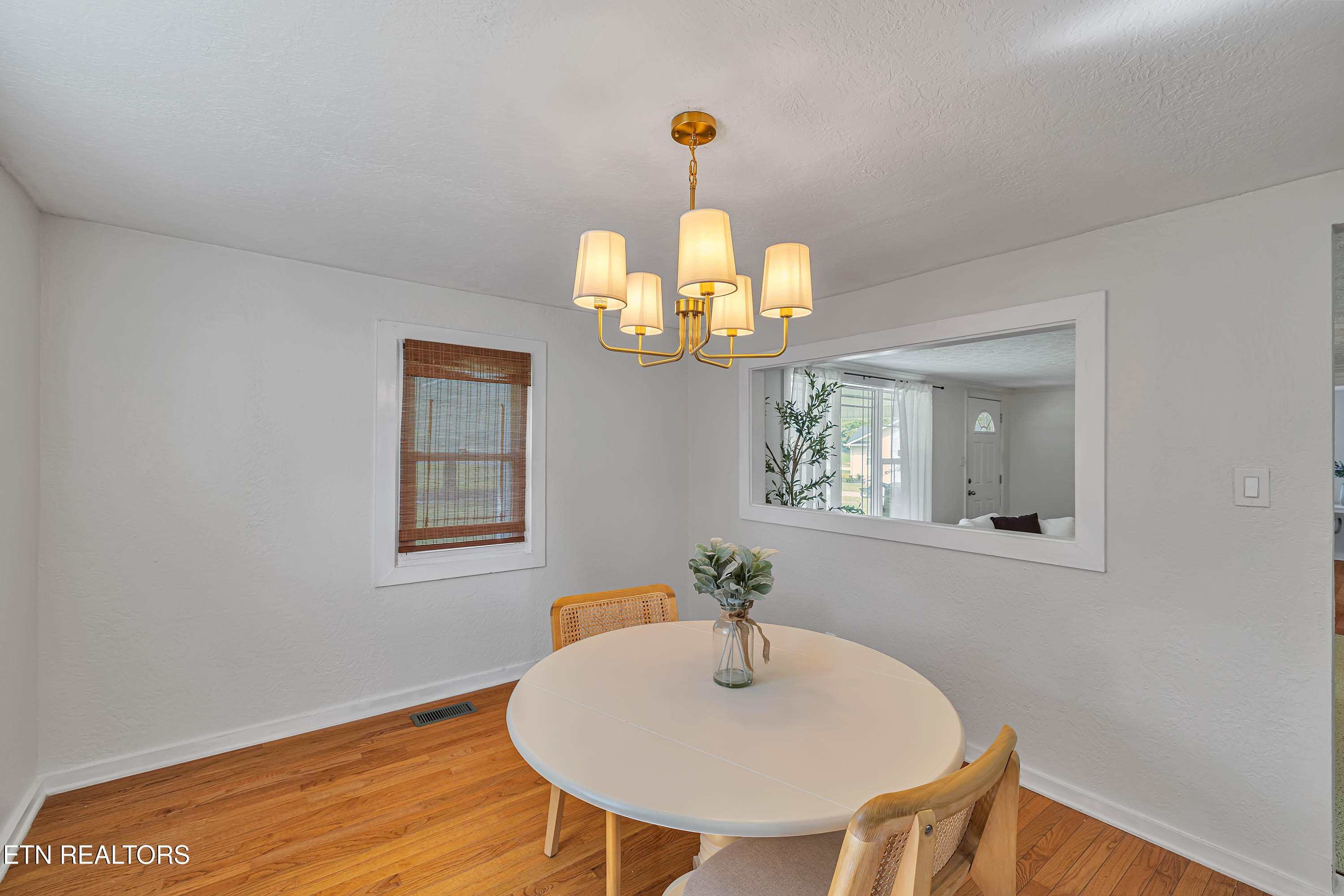 546 Pine Ridge Road Clinton TN 37716
