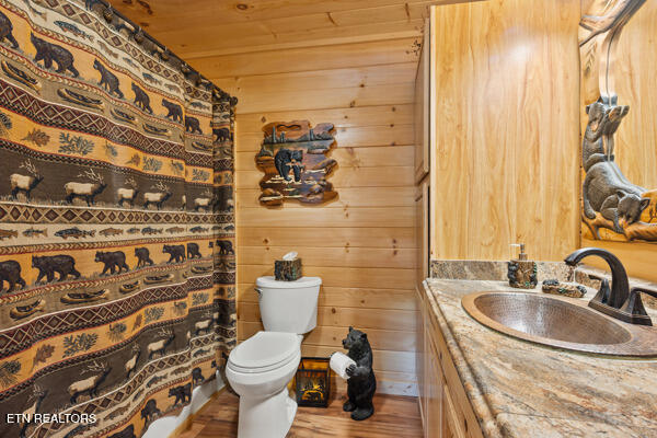 1030 Little Smoky Road Gatlinburg TN 37738