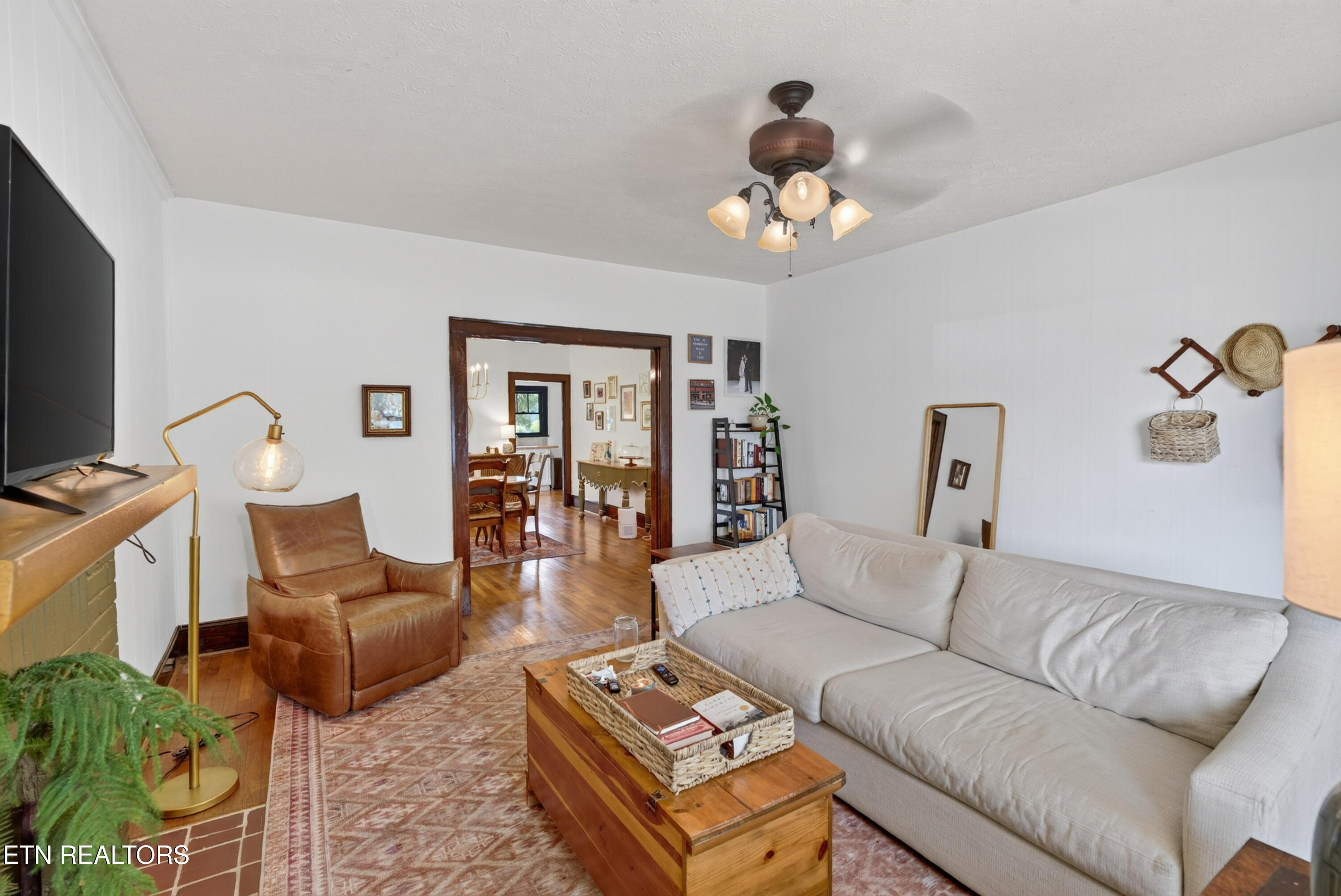 223 E Churchwell Avenue Knoxville TN 37917