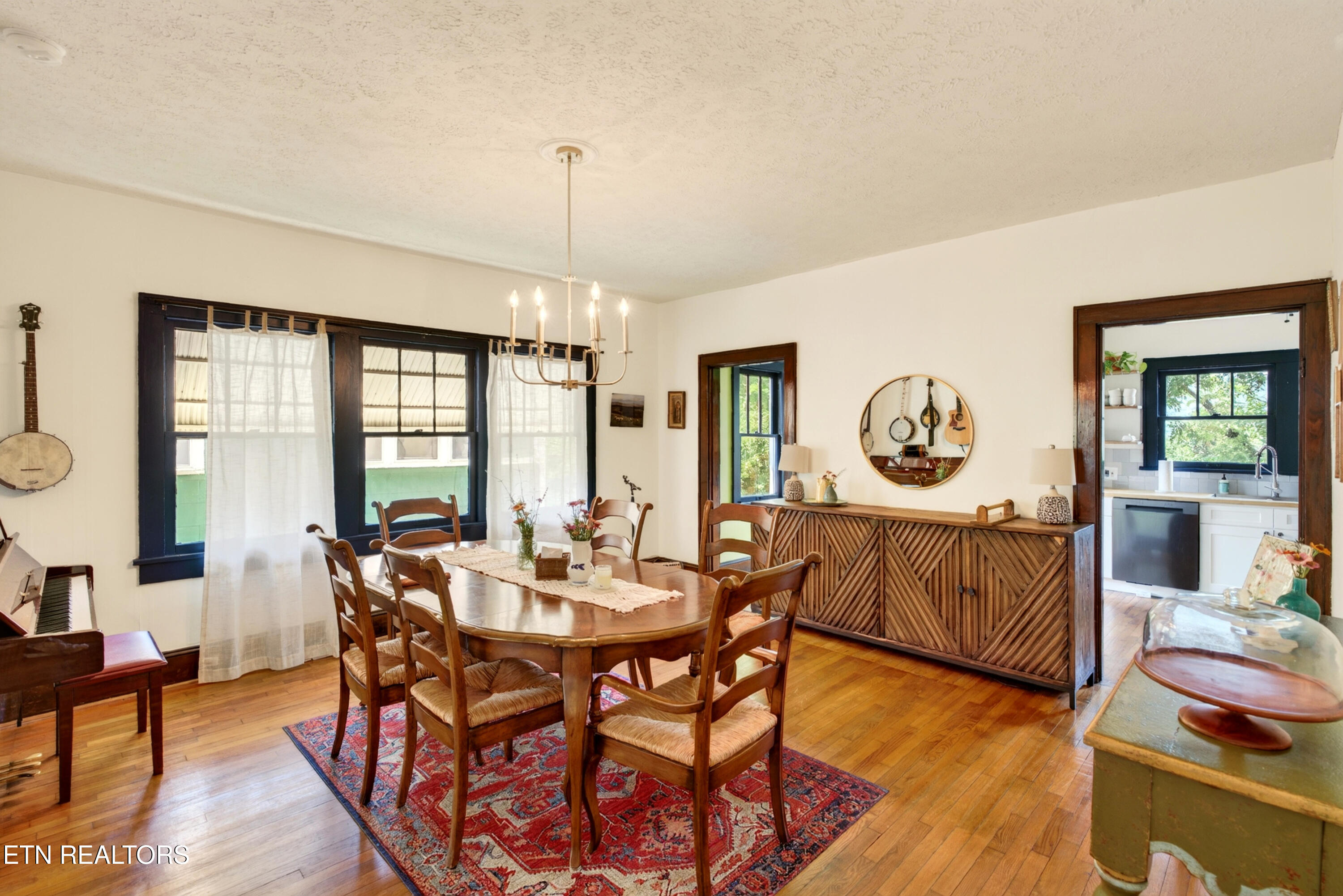 223 E Churchwell Avenue Knoxville TN 37917