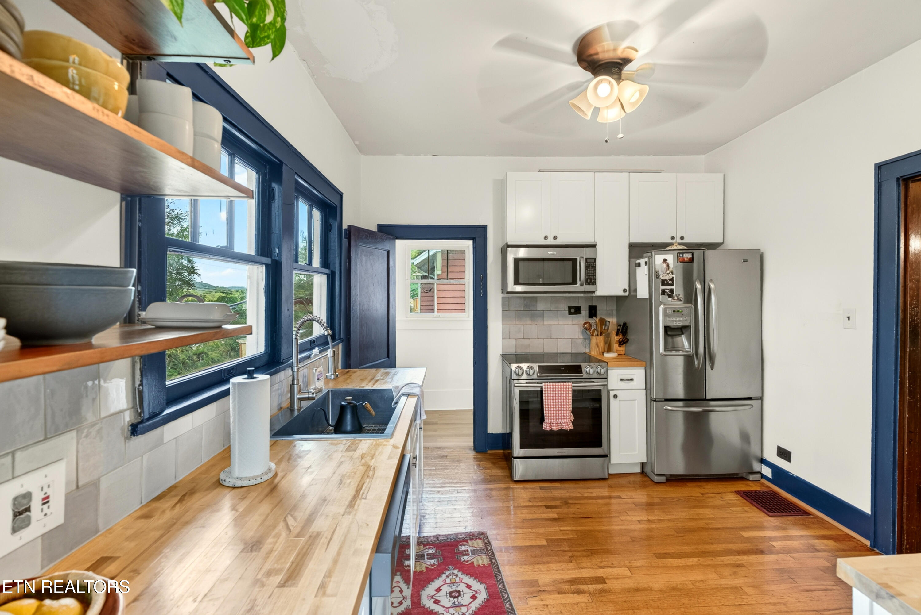 223 E Churchwell Avenue Knoxville TN 37917