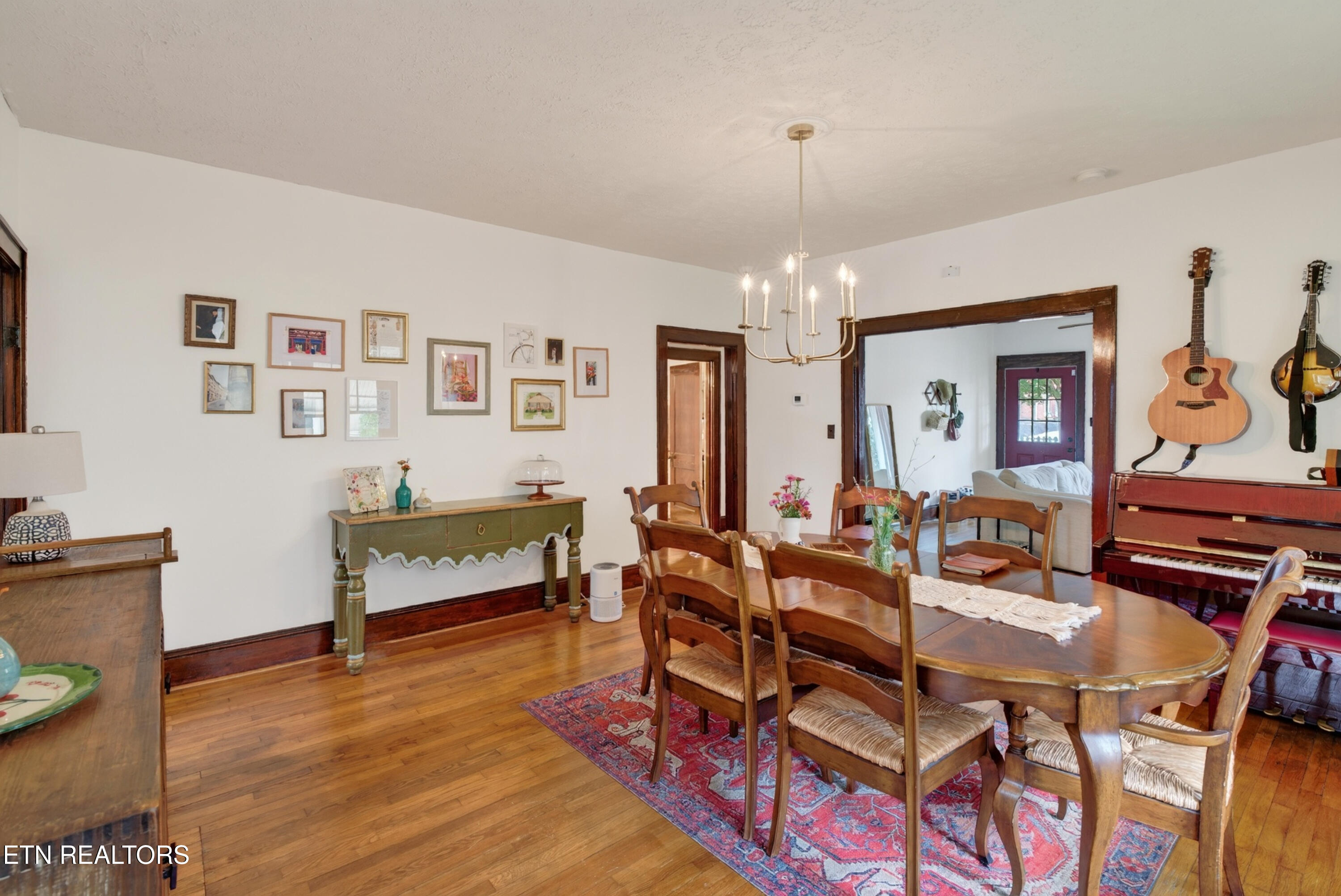 223 E Churchwell Avenue Knoxville TN 37917