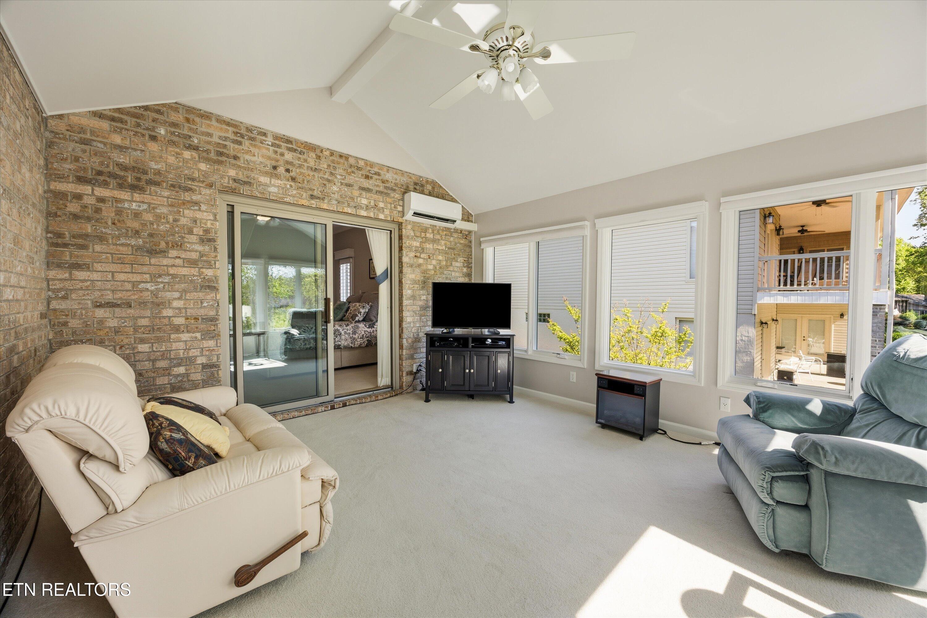 114 Geya Circle Loudon TN 37774