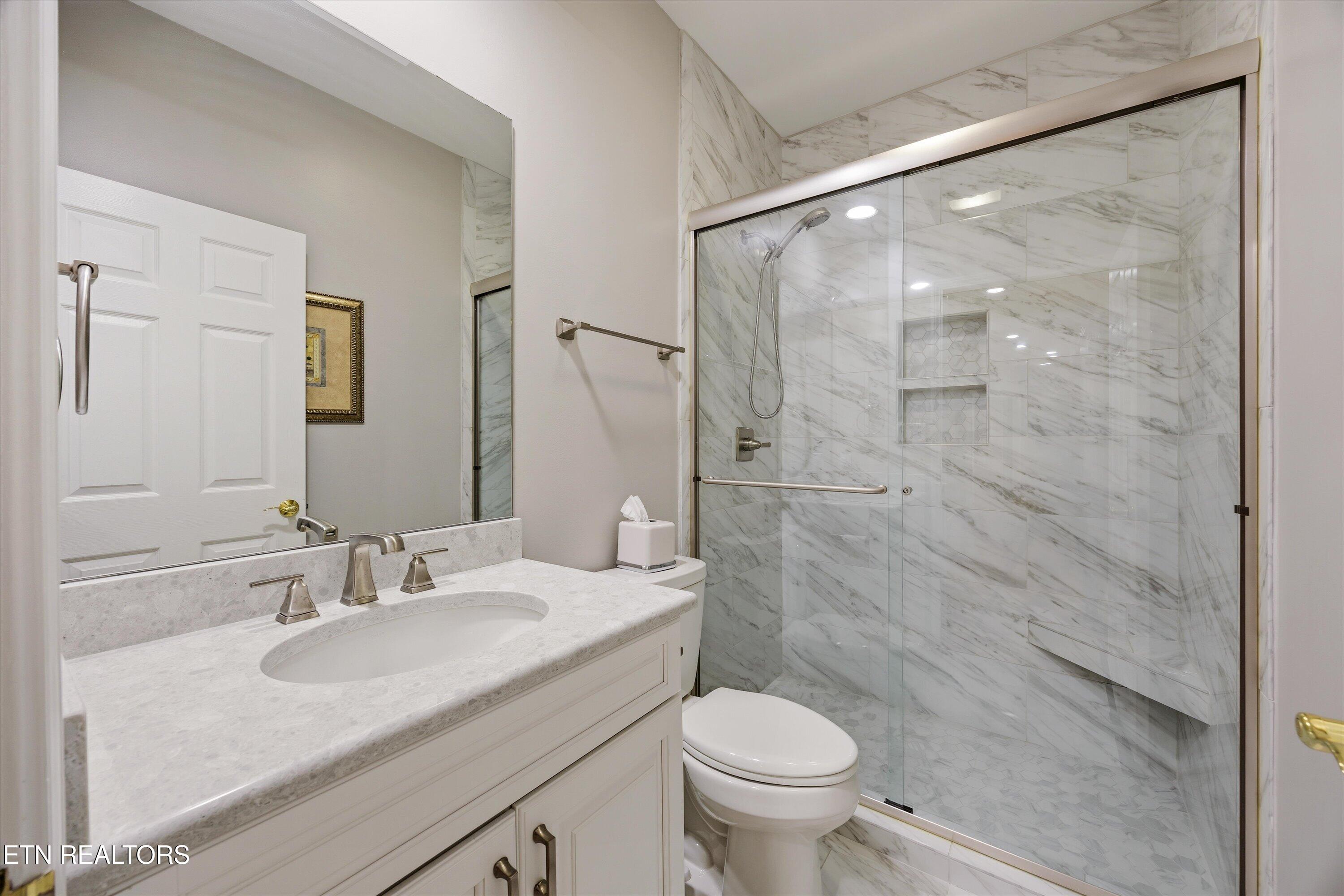 114 Geya Circle Loudon TN 37774