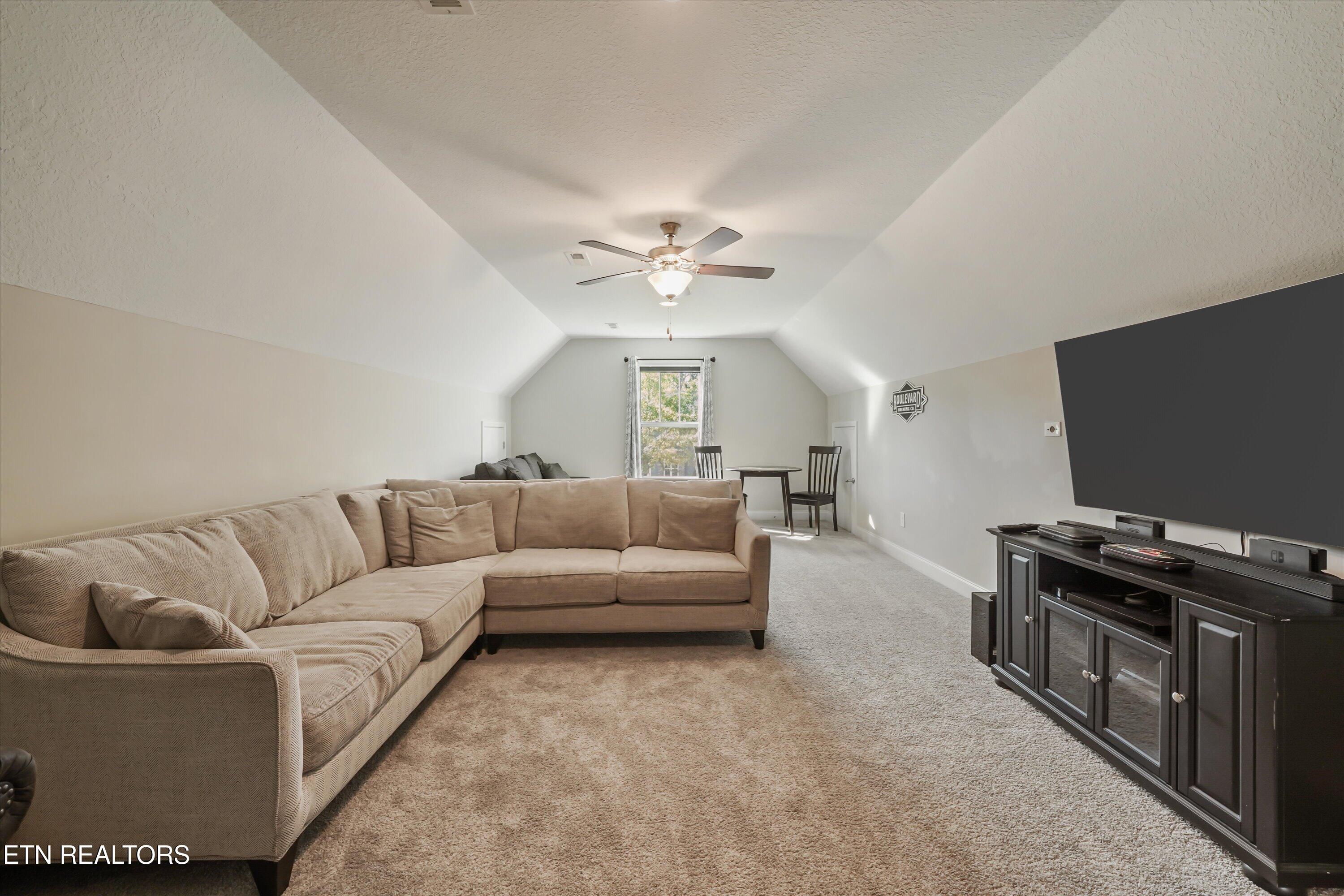 104 Pineberry West Road Oak Ridge TN 37830