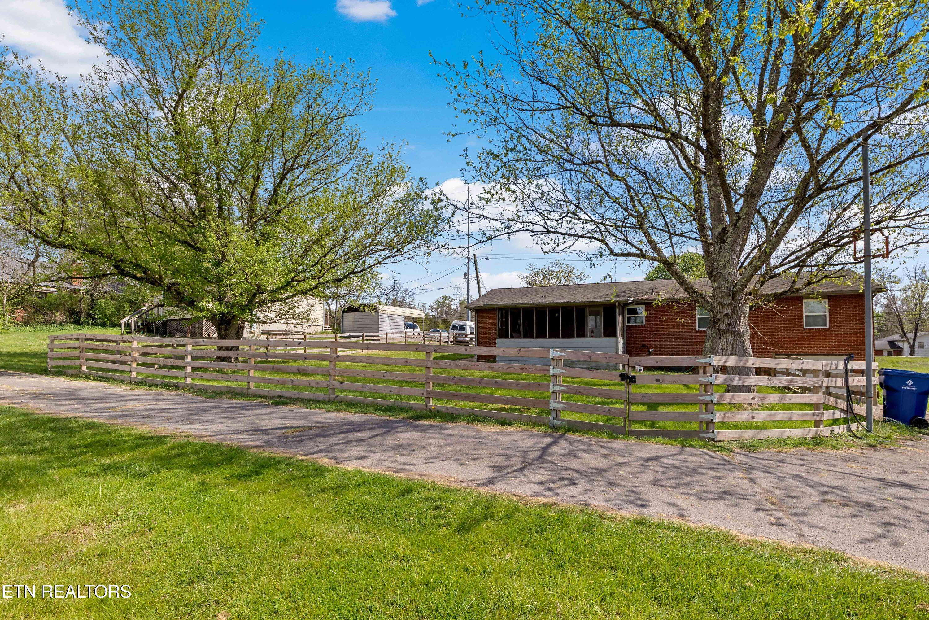 6301 Strawberry Plains Pike Knoxville TN 37914
