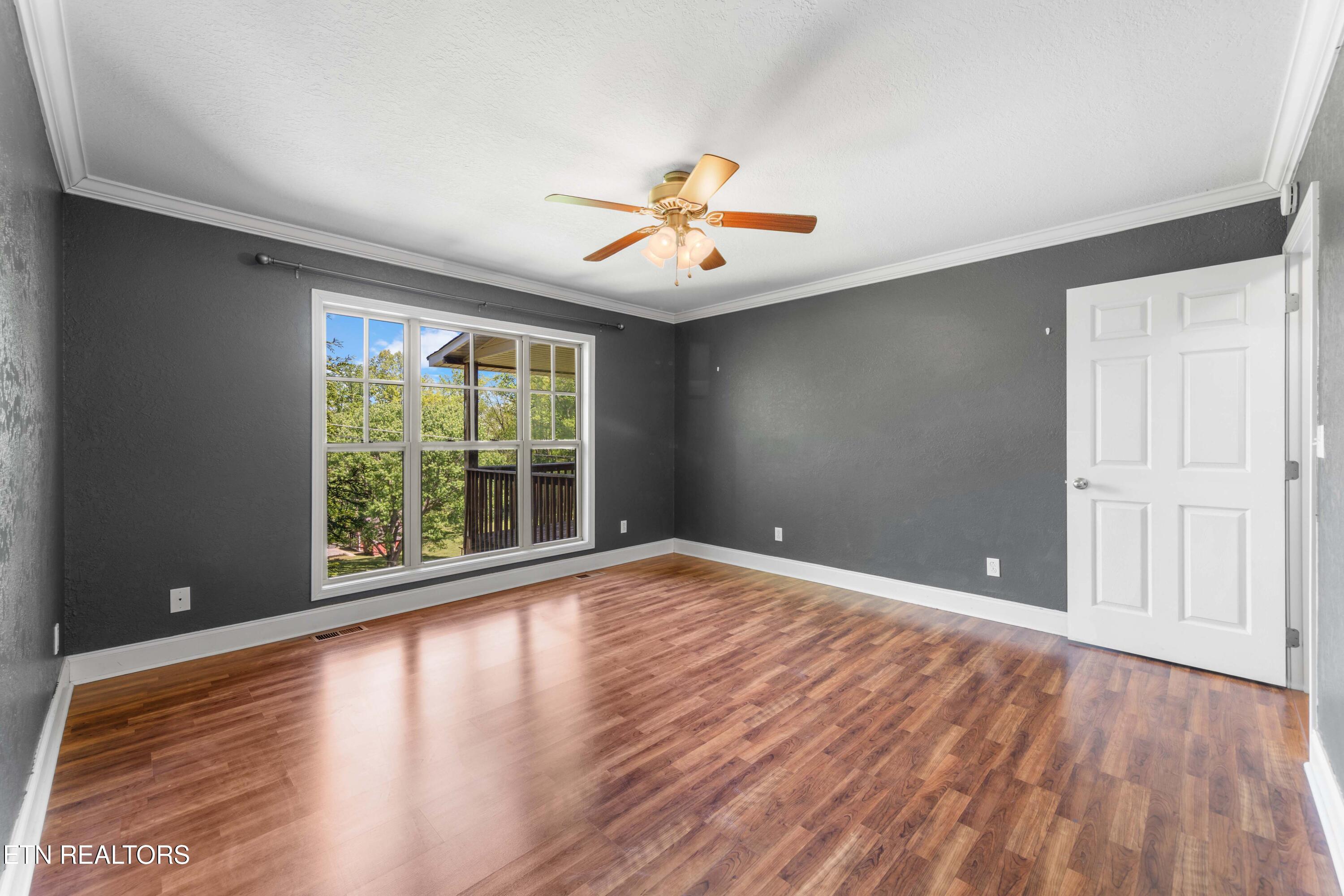 172 Mountain View Road Jacksboro TN 37757