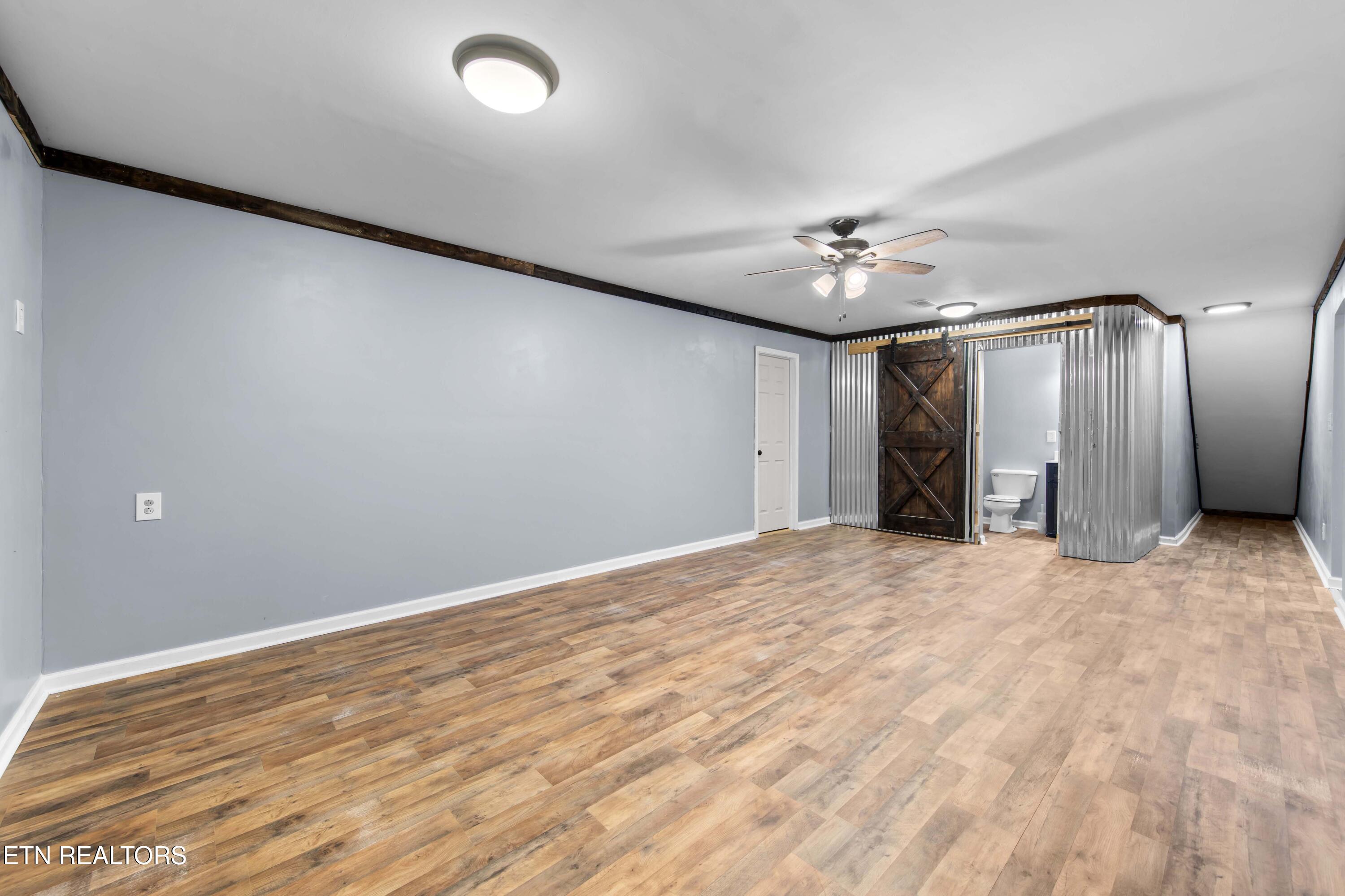 172 Mountain View Road Jacksboro TN 37757