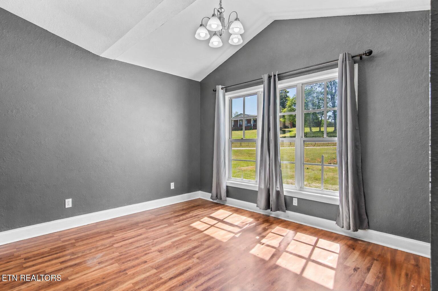 172 Mountain View Road Jacksboro TN 37757