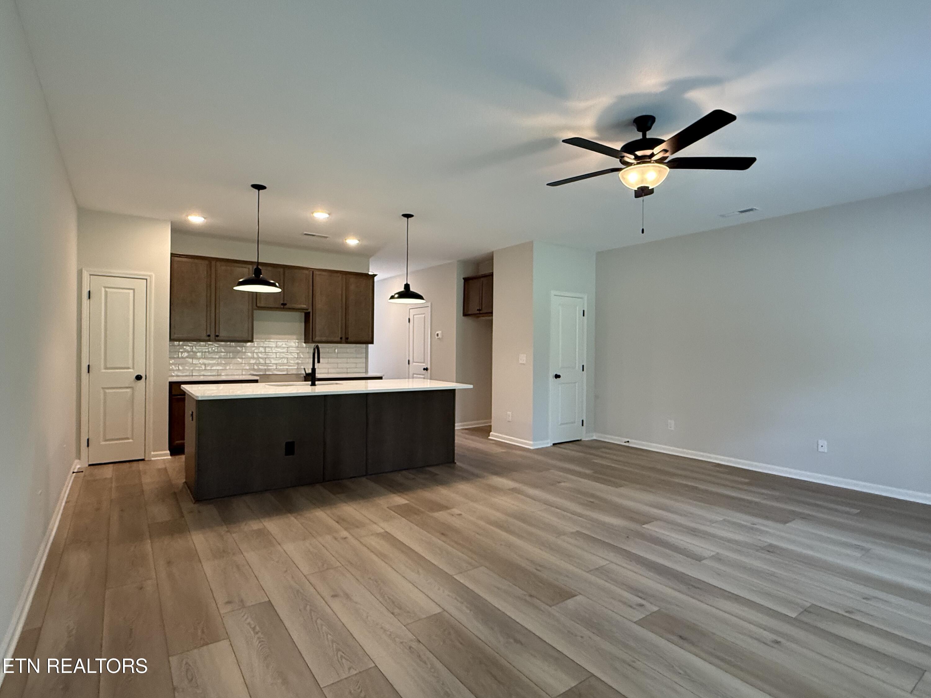 8966 Keenberg Lane Knoxville TN 37931