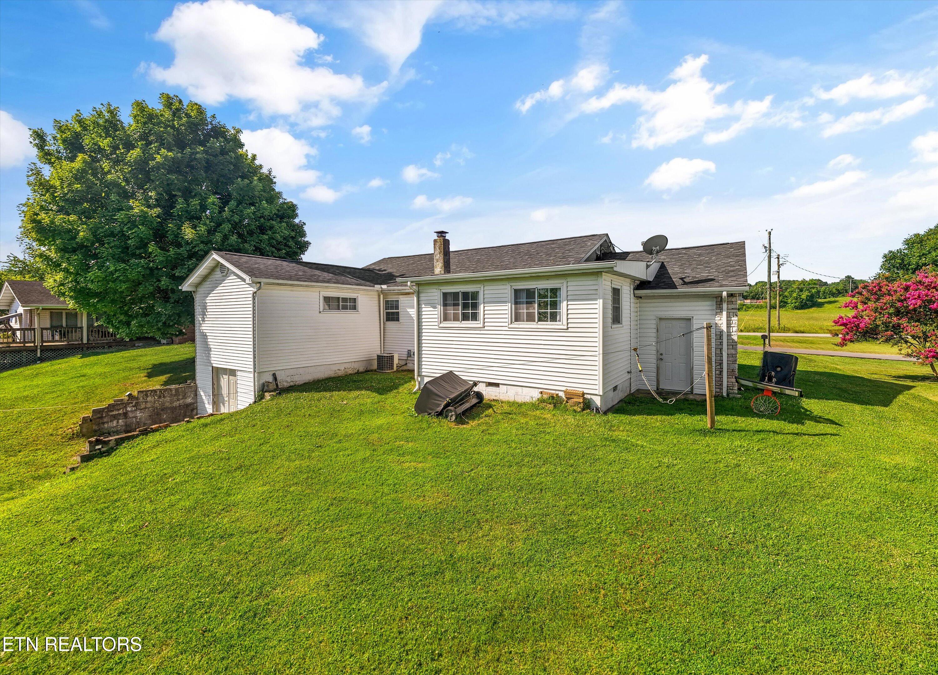 1356 Bluegrass Road Sevierville TN 37862