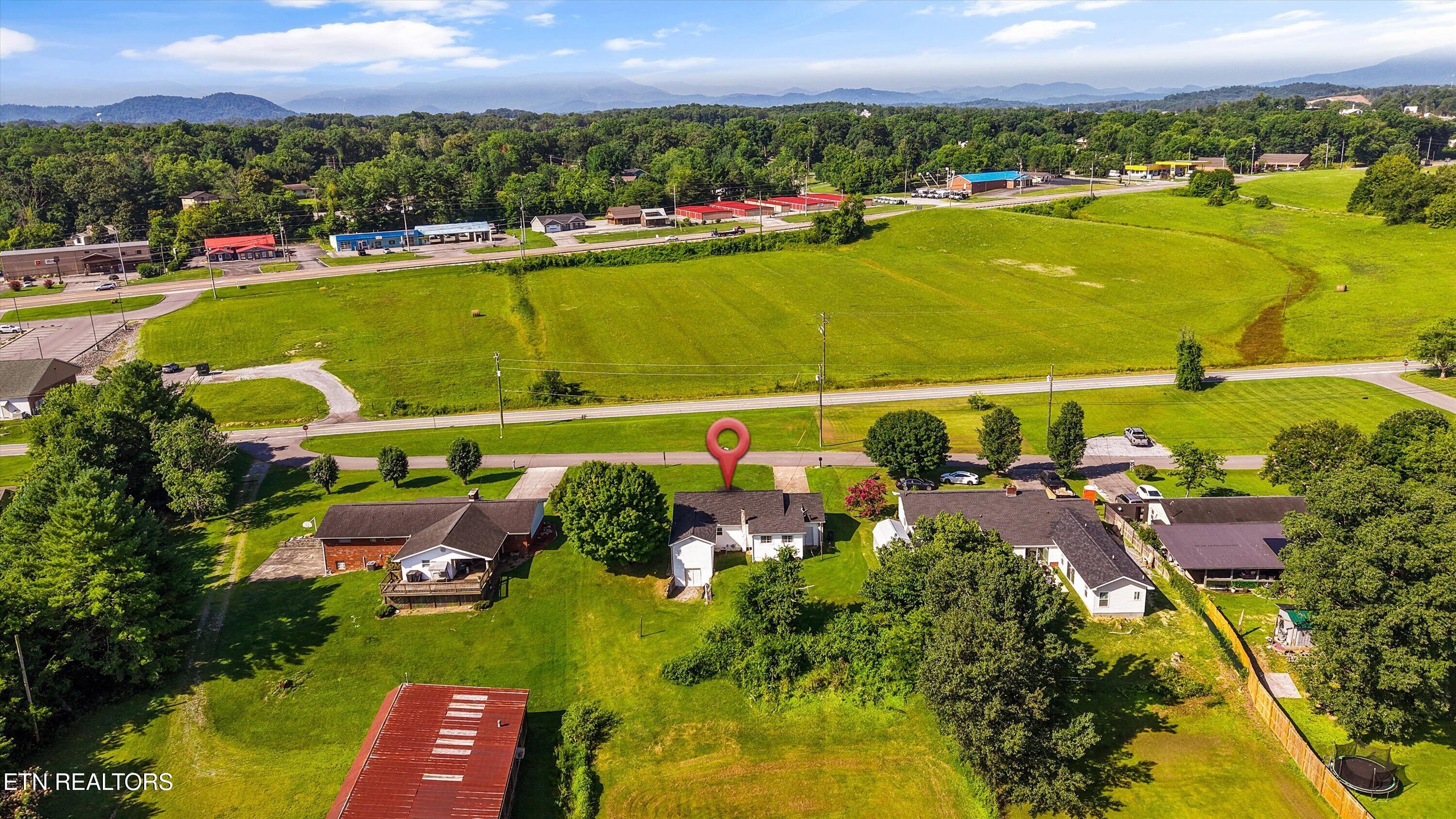 1356 Bluegrass Road Sevierville TN 37862
