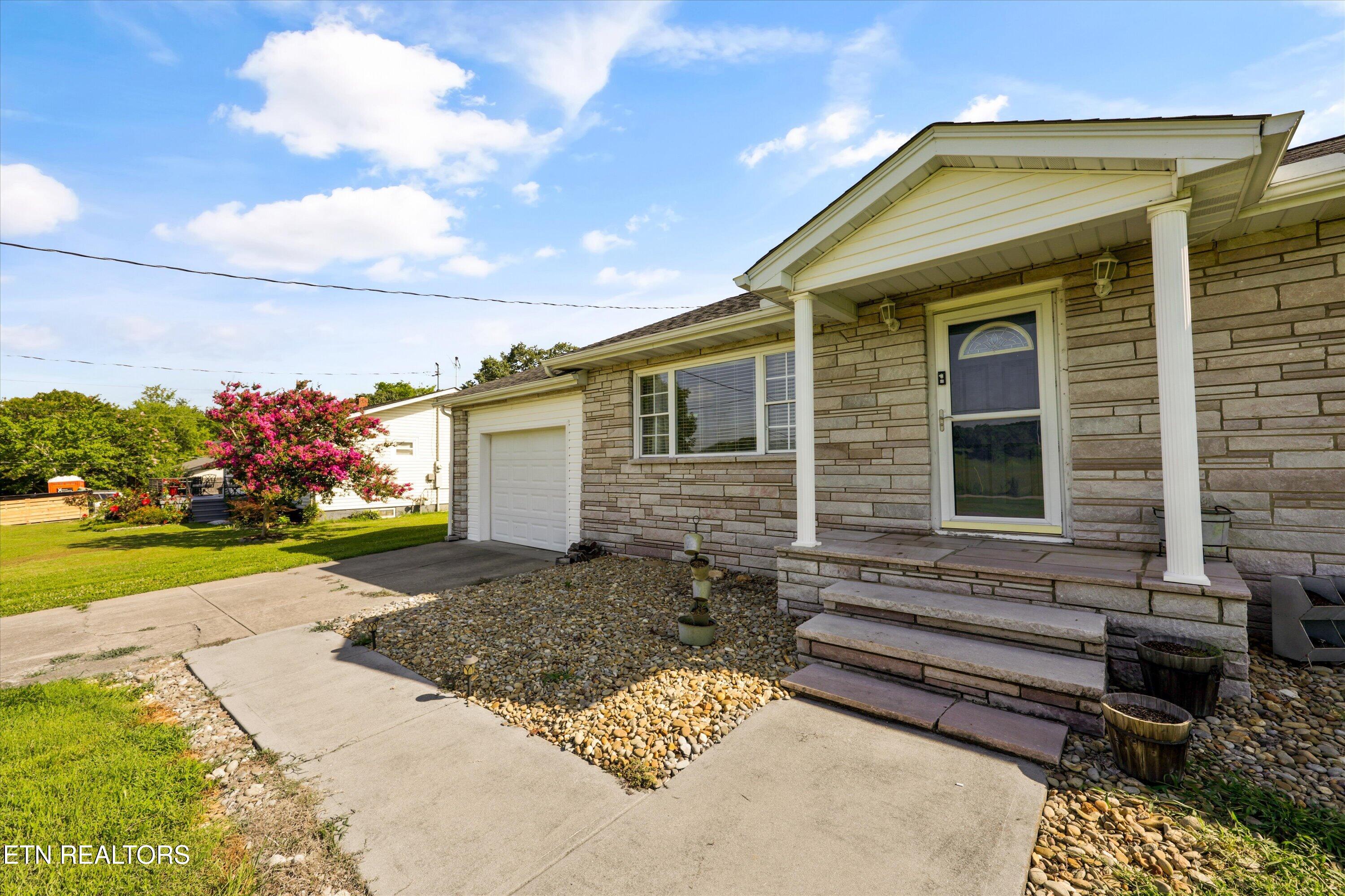 1356 Bluegrass Road Sevierville TN 37862