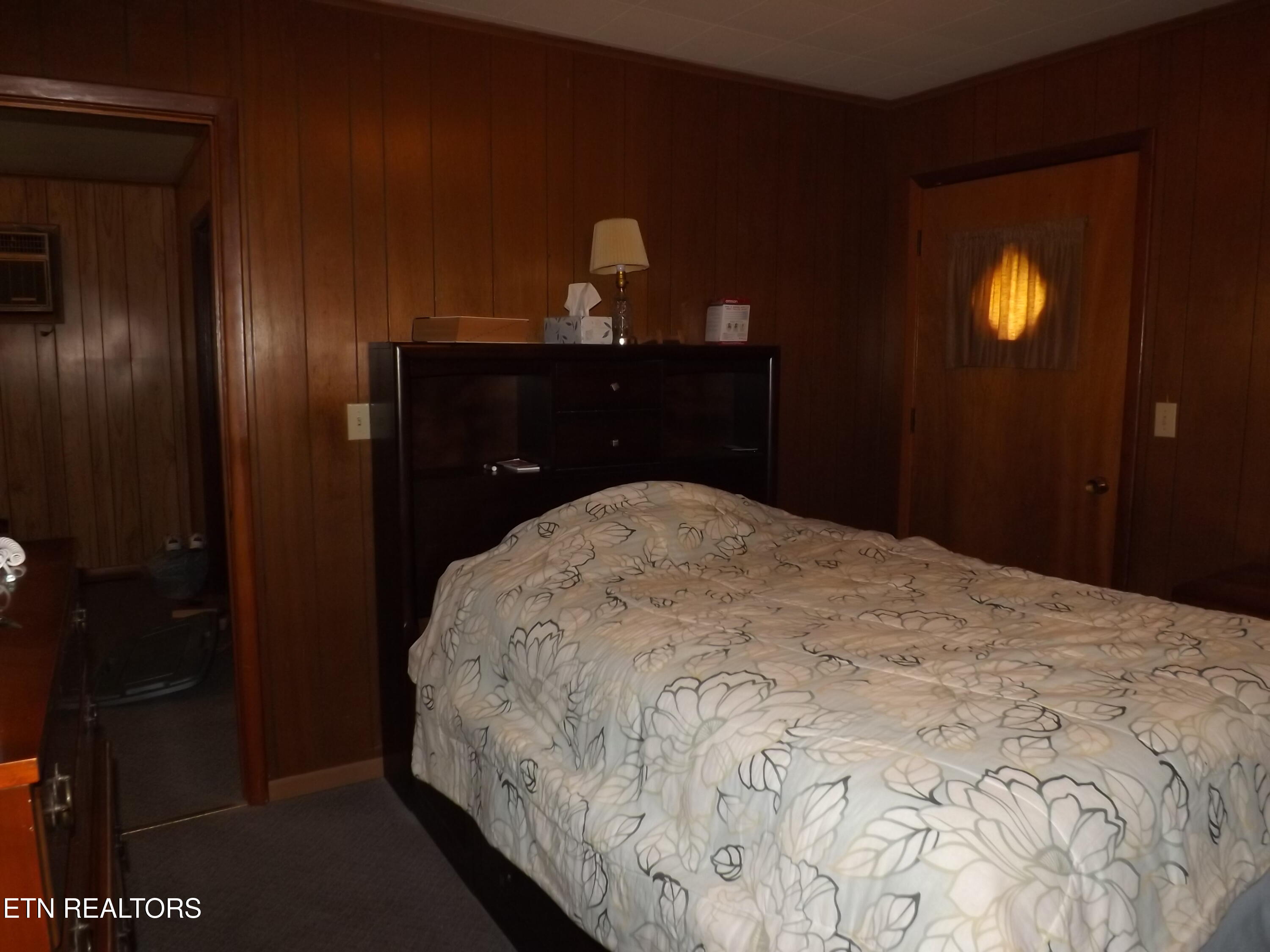 1604 Old Knoxville Road Tazewell TN 37879