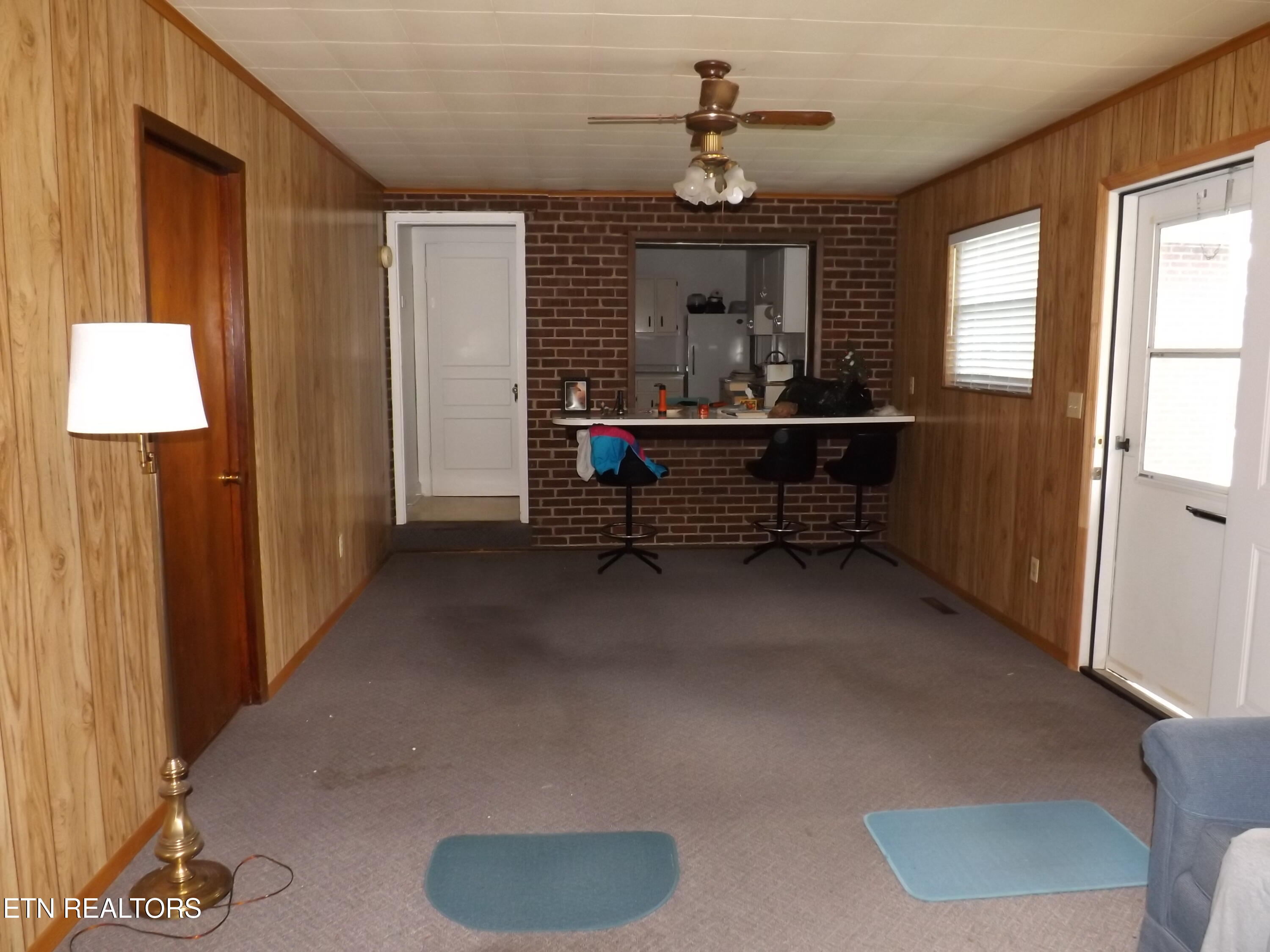 1604 Old Knoxville Road Tazewell TN 37879