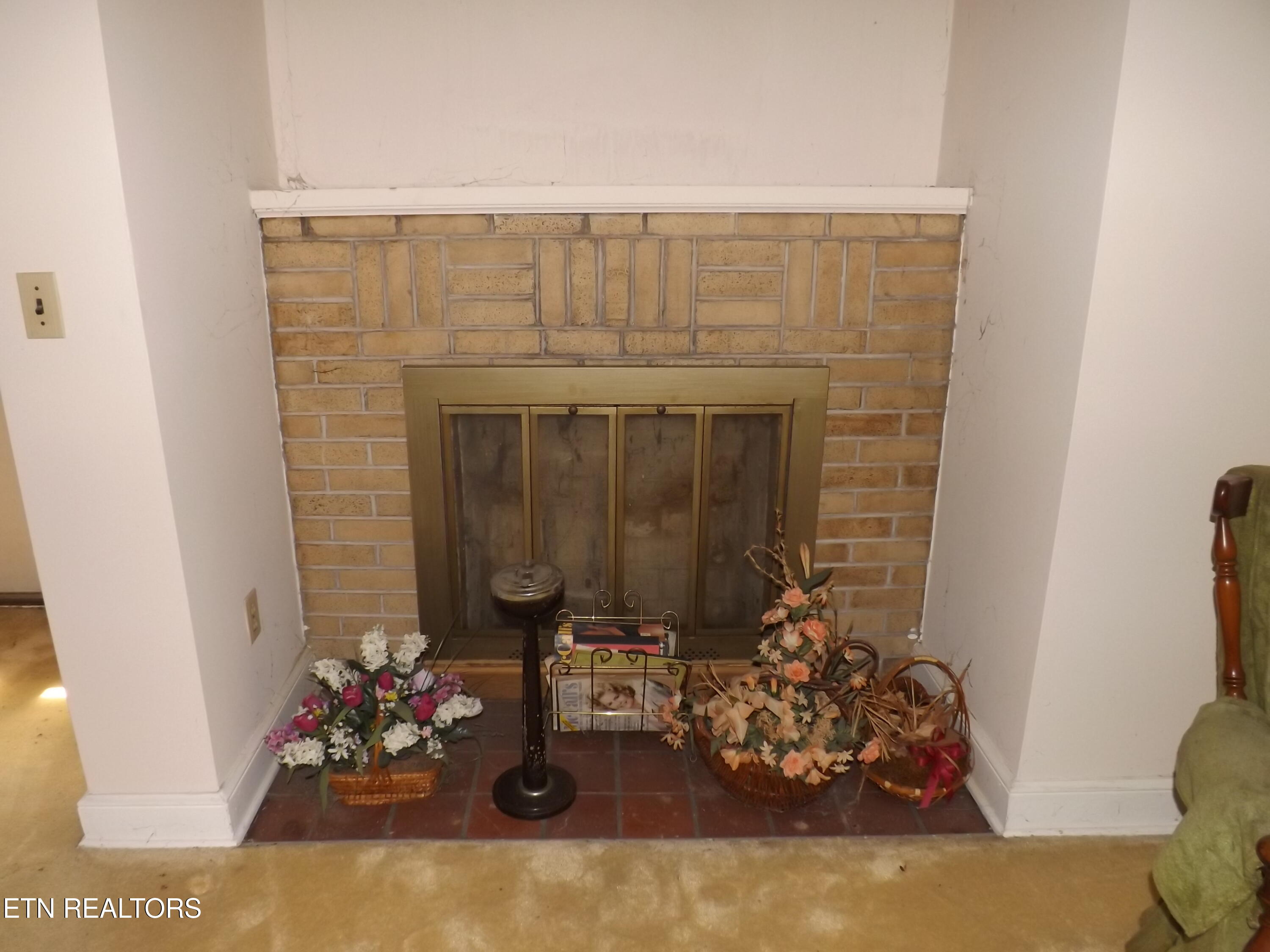 1604 Old Knoxville Road Tazewell TN 37879