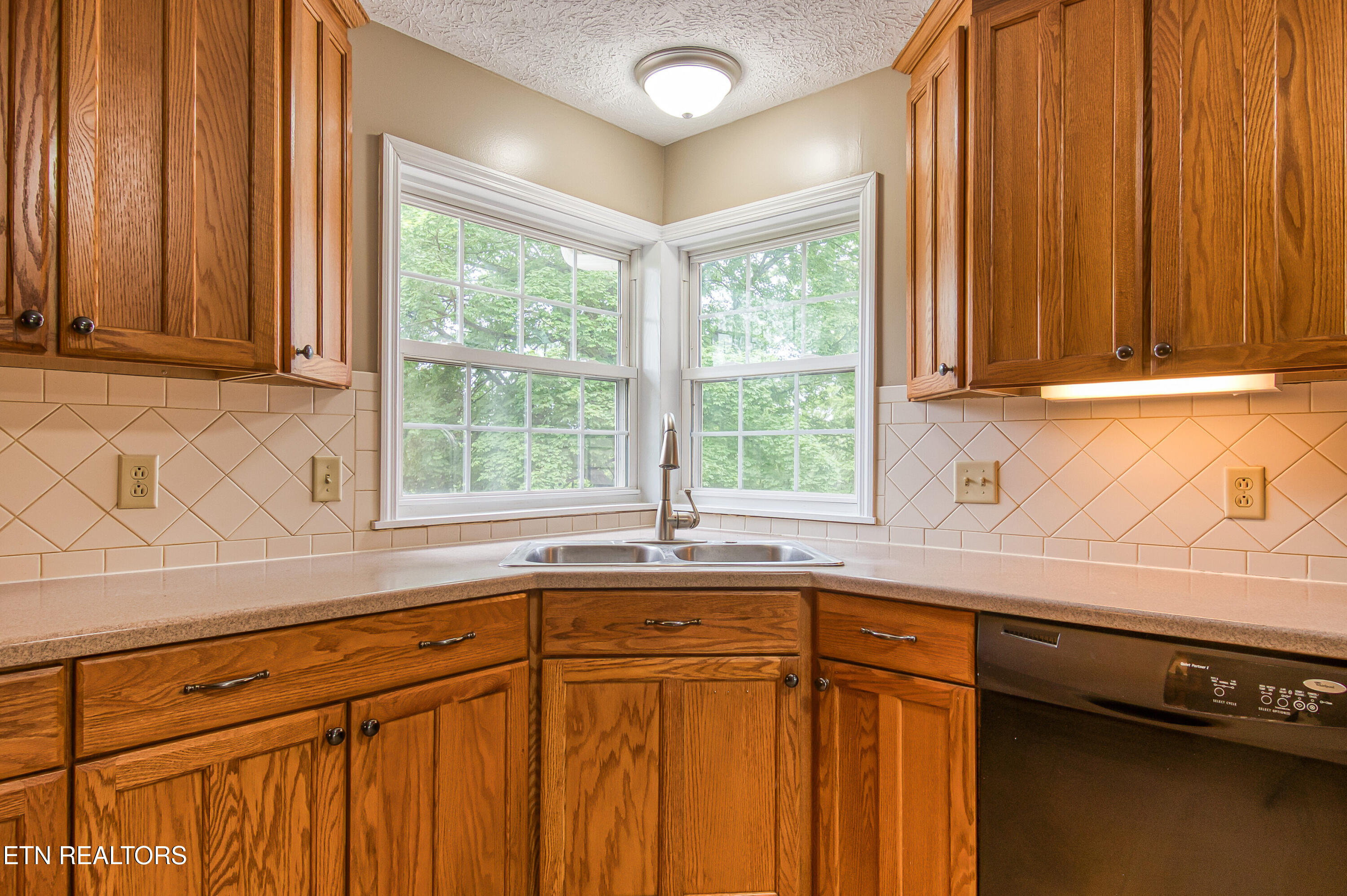 707 Victor Drive Knoxville TN 37912