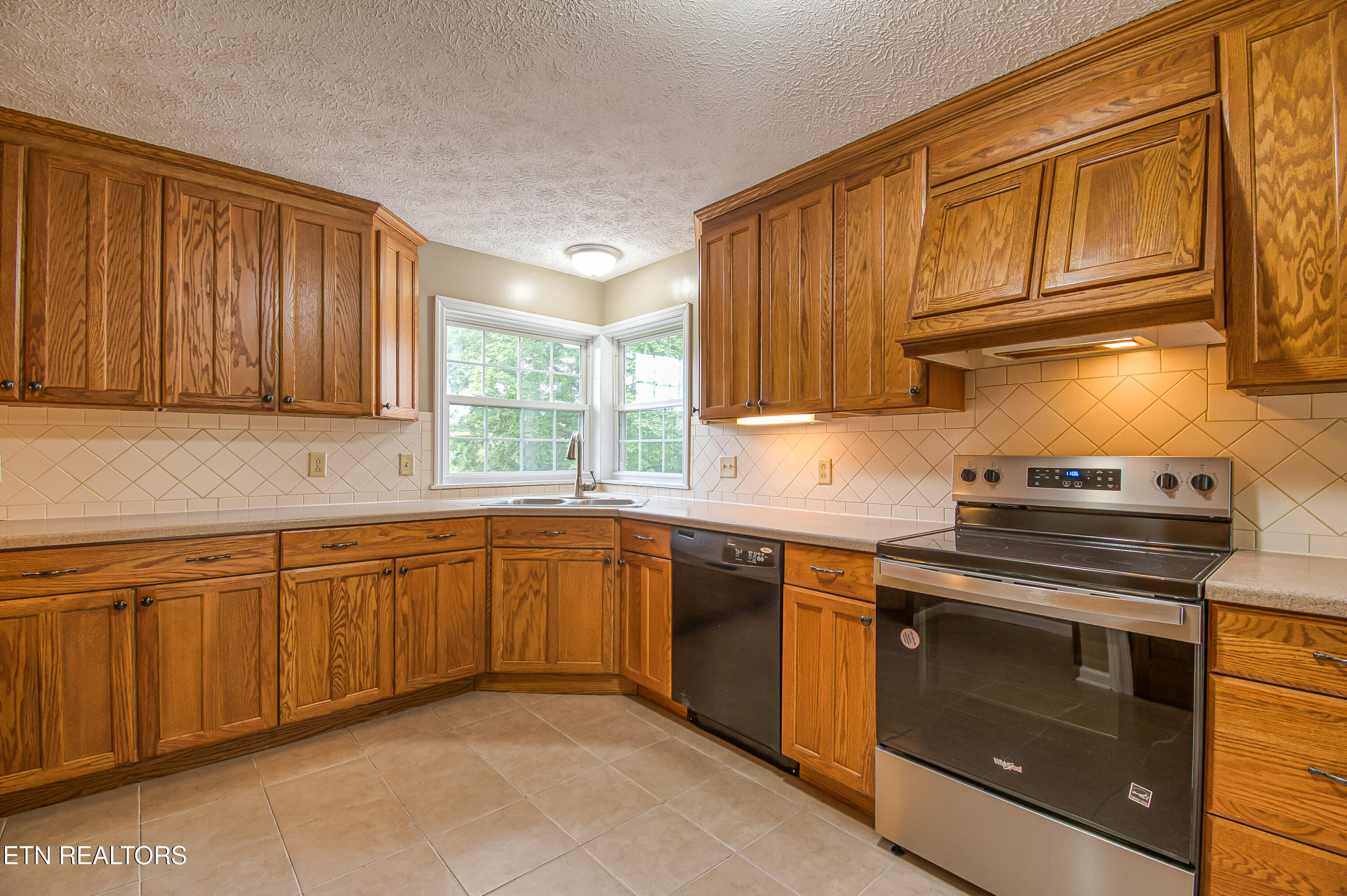 707 Victor Drive Knoxville TN 37912