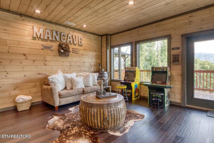 1019 Daisy Lane Gatlinburg TN 37738