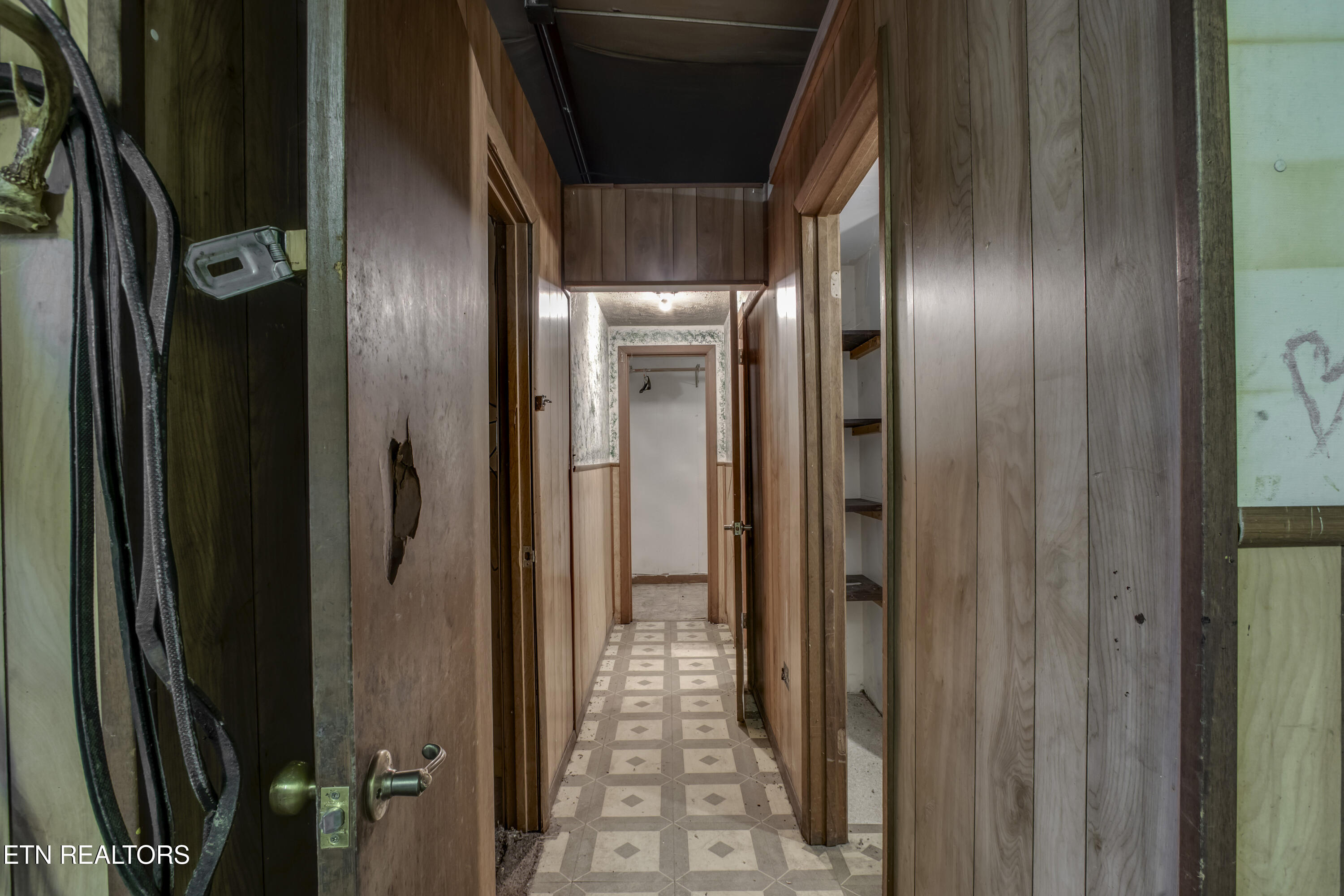2511 Old Harriman Highway Harriman TN 37748