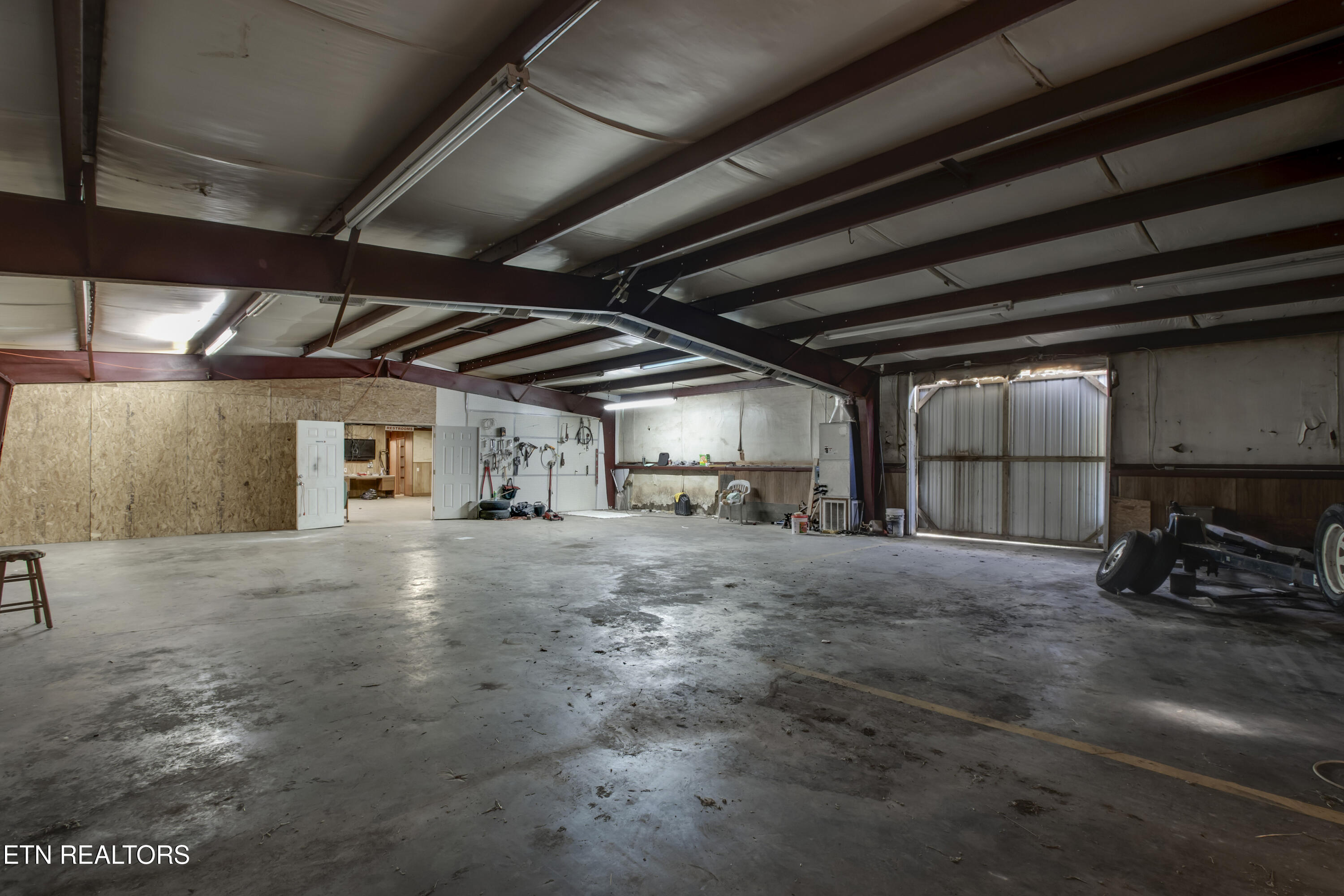 2511 Old Harriman Highway Harriman TN 37748