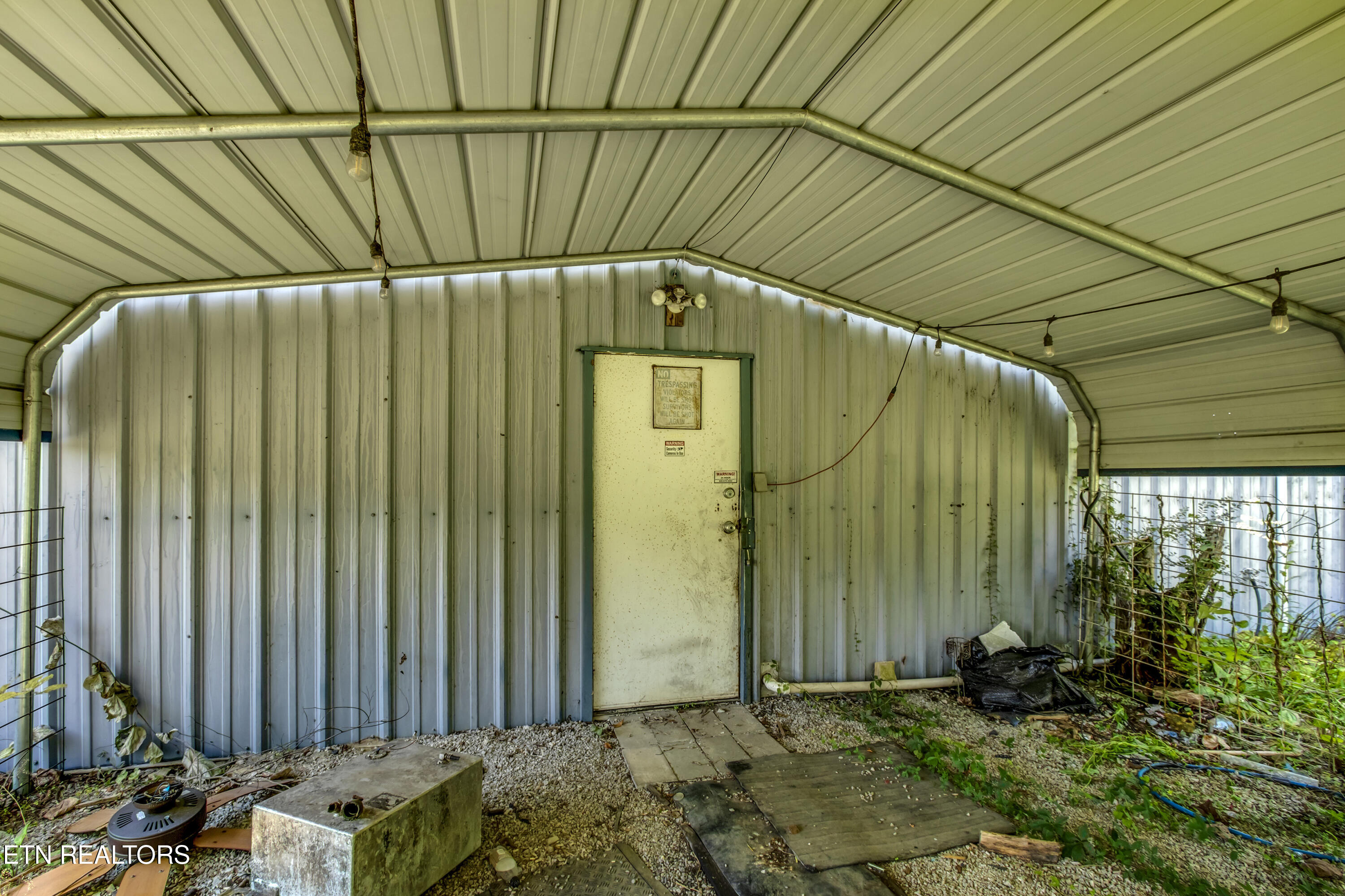 2511 Old Harriman Highway Harriman TN 37748