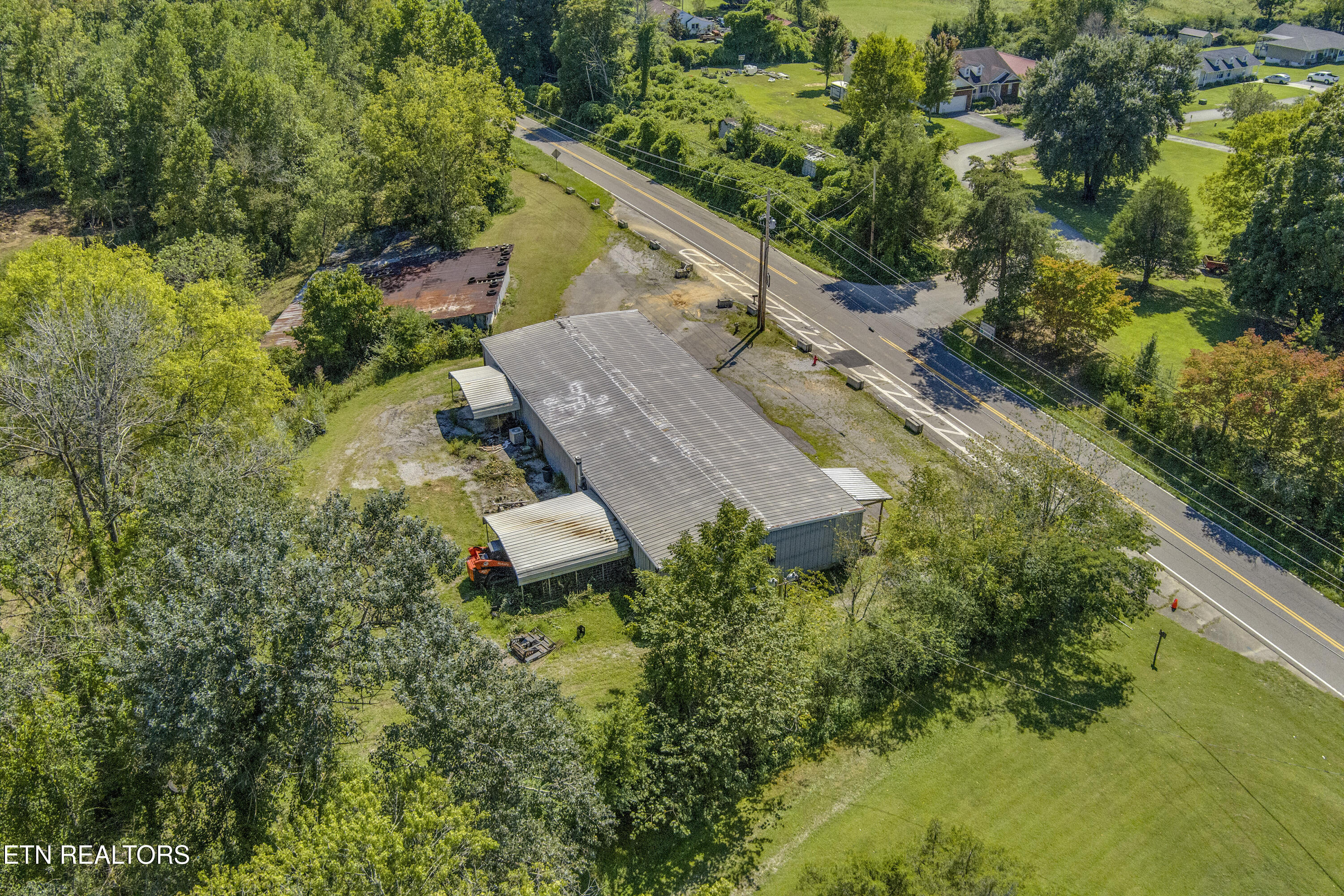 2511 Old Harriman Highway Harriman TN 37748