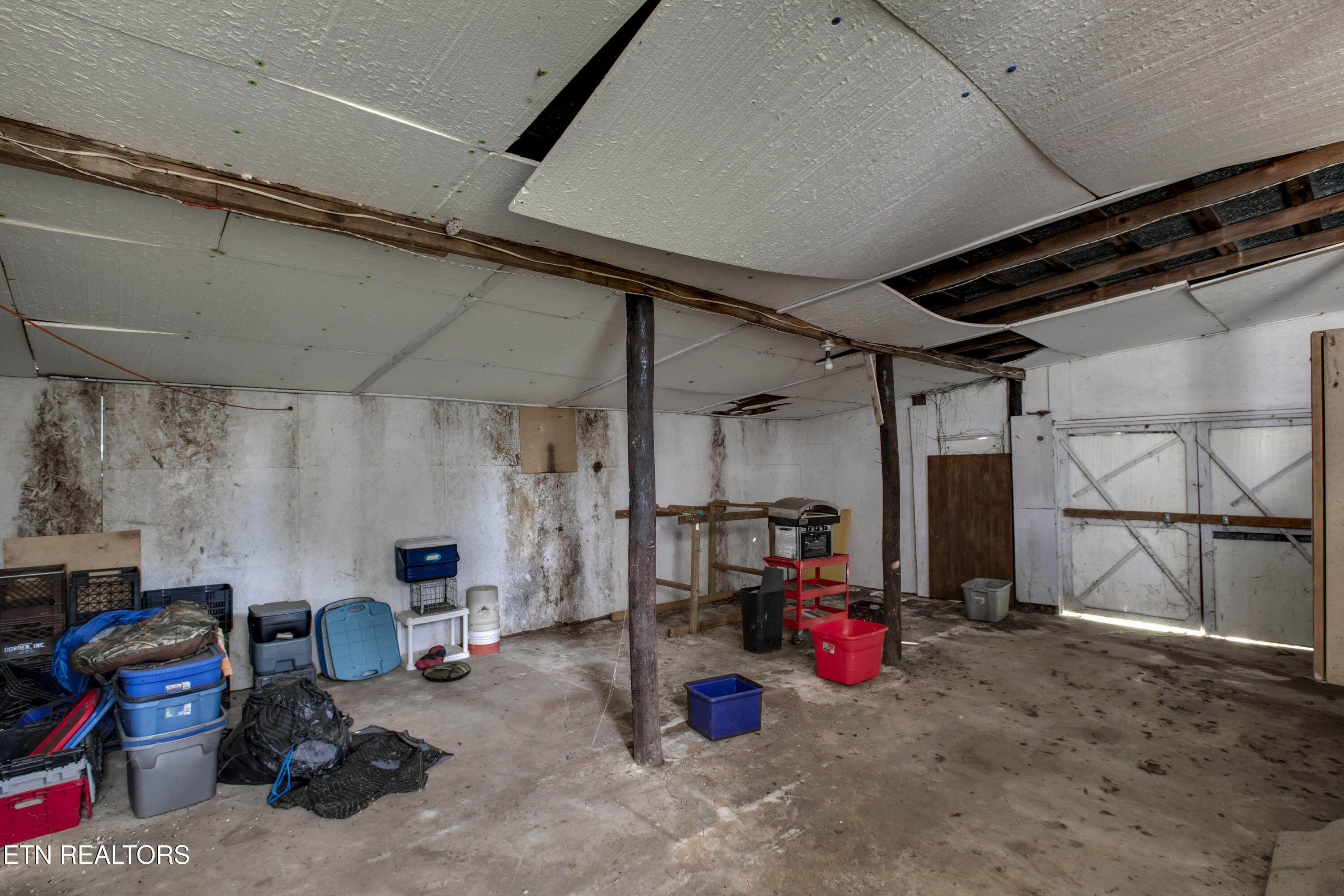 2511 Old Harriman Highway Harriman TN 37748