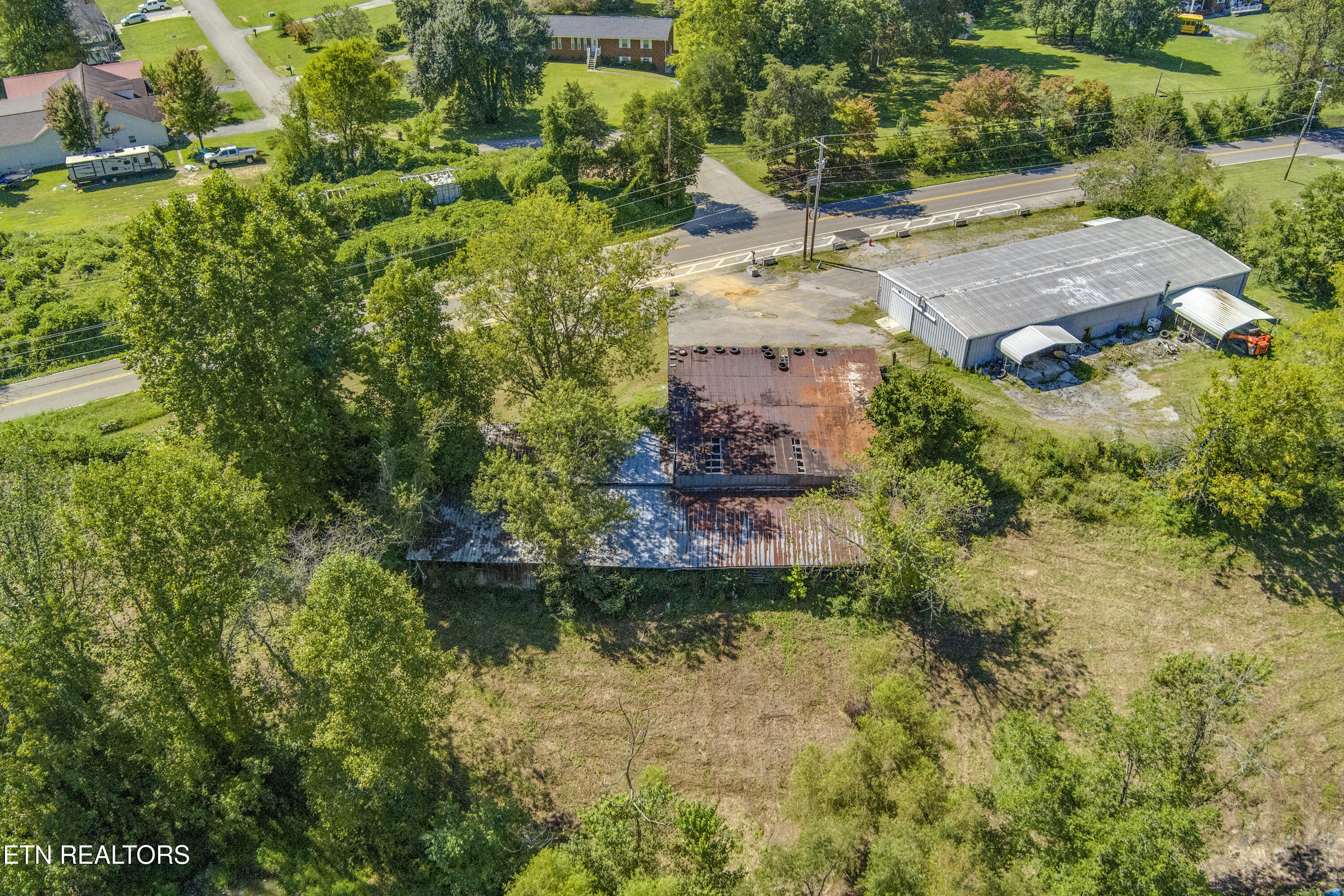 2511 Old Harriman Highway Harriman TN 37748