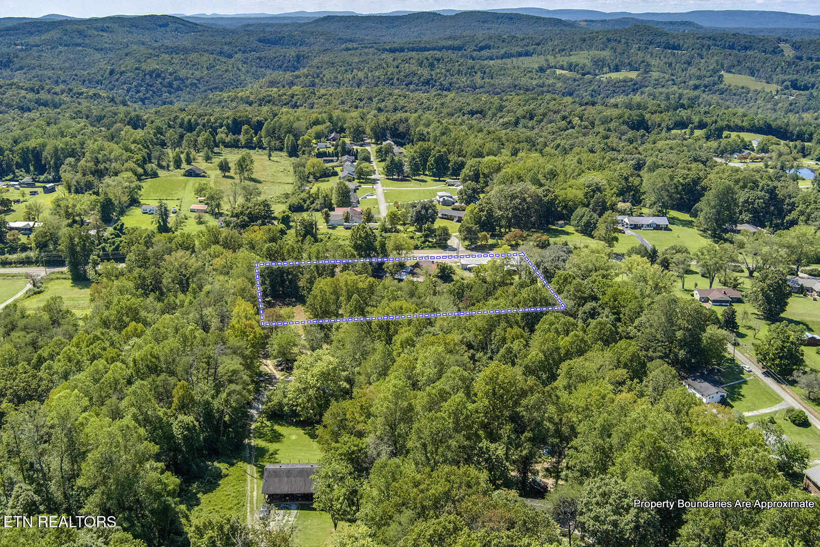 2511 Old Harriman Highway Harriman TN 37748