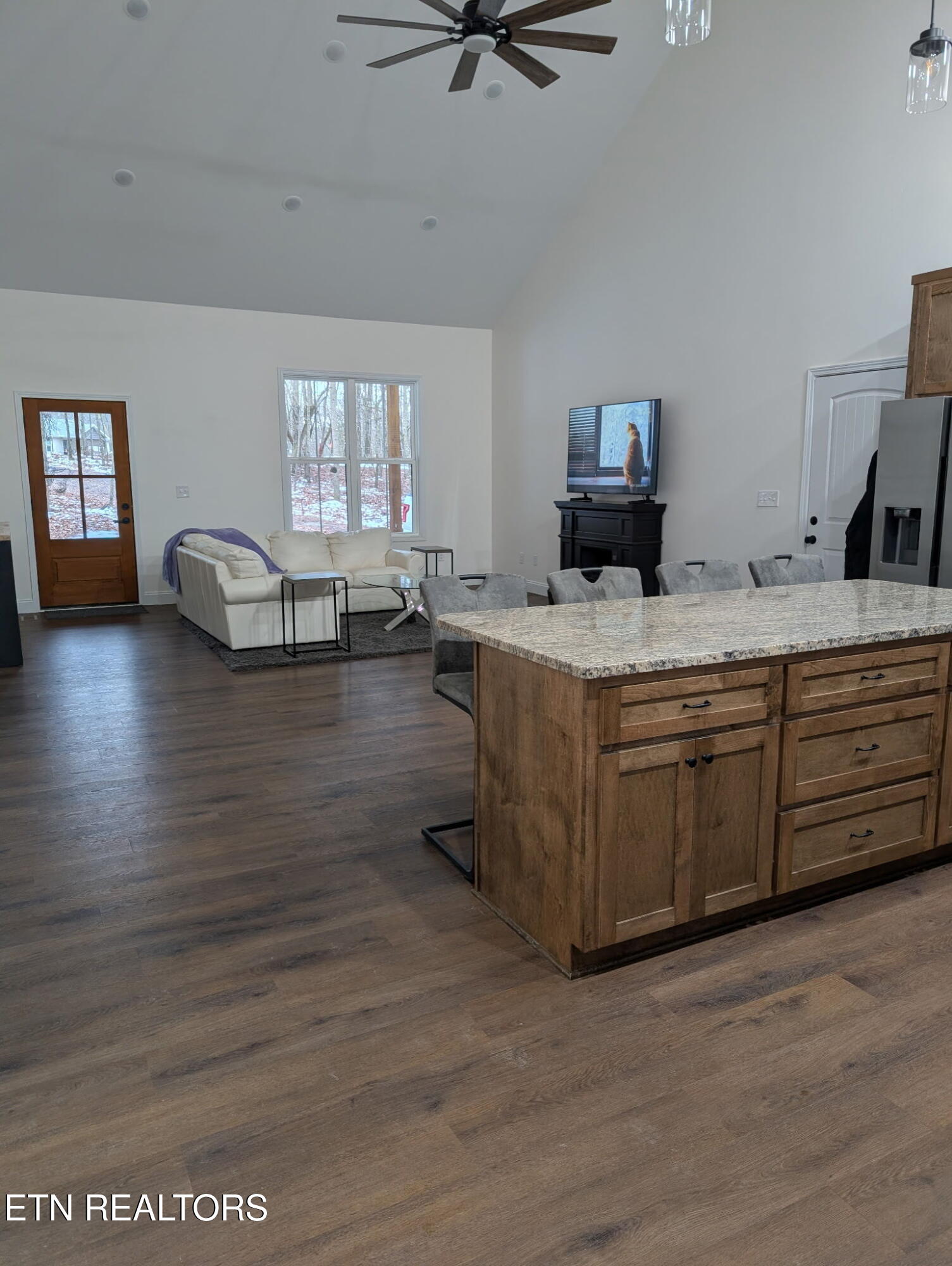 108 Shotgun Annie Road Jamestown TN 38556