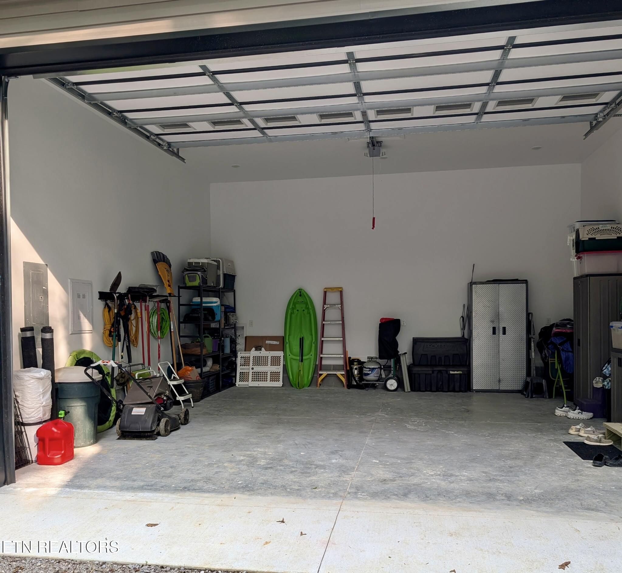 108 Shotgun Annie Road Jamestown TN 38556
