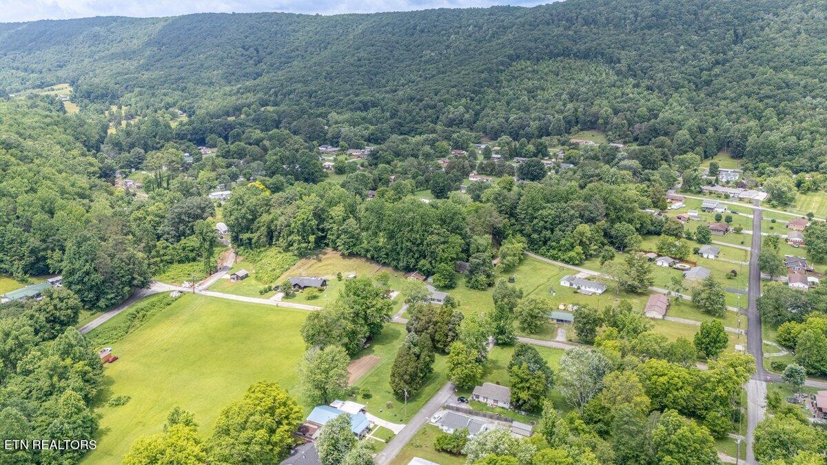 225 Spring Street Spring City TN 37381