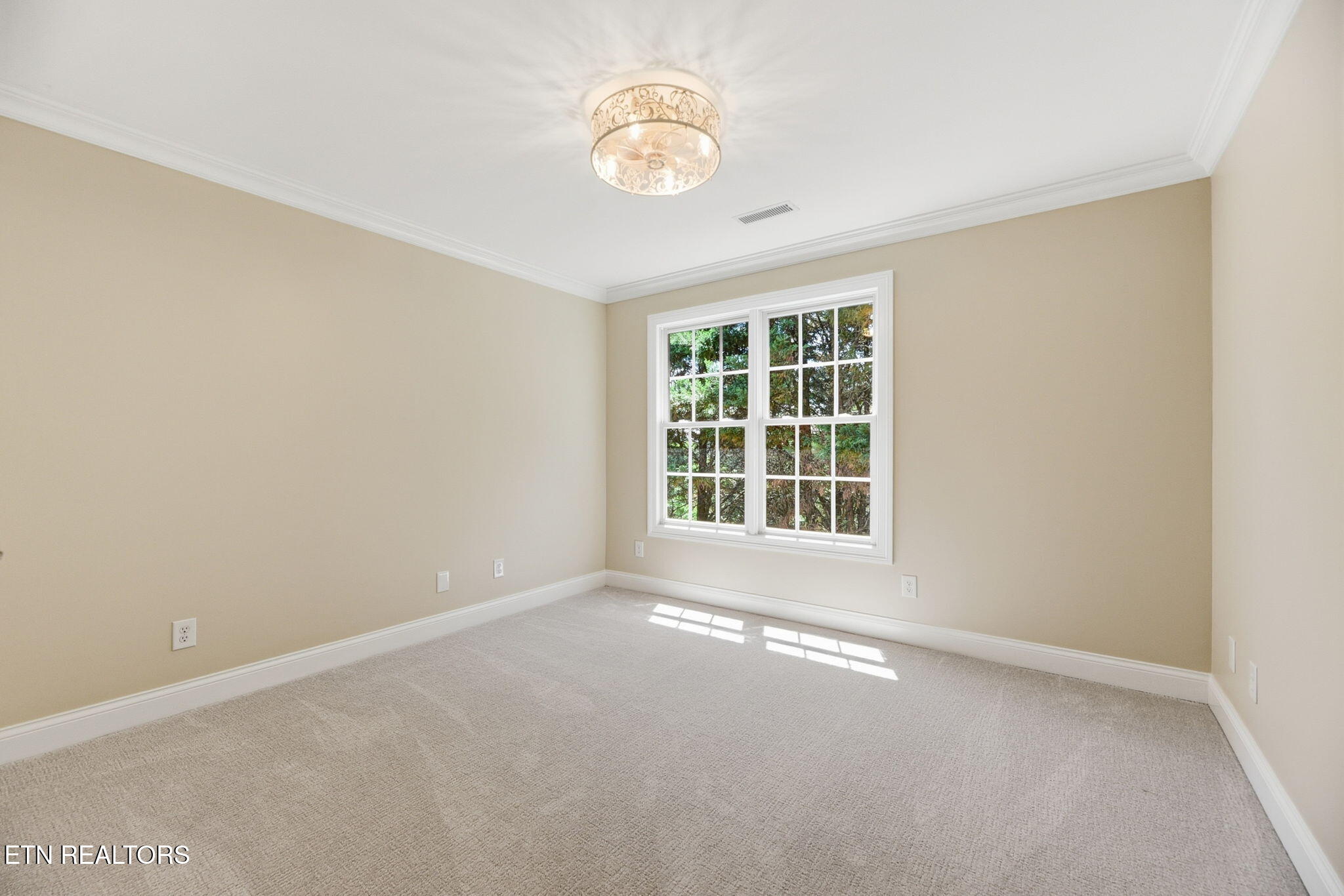 1833 Stone Harbor Way Knoxville TN 37922