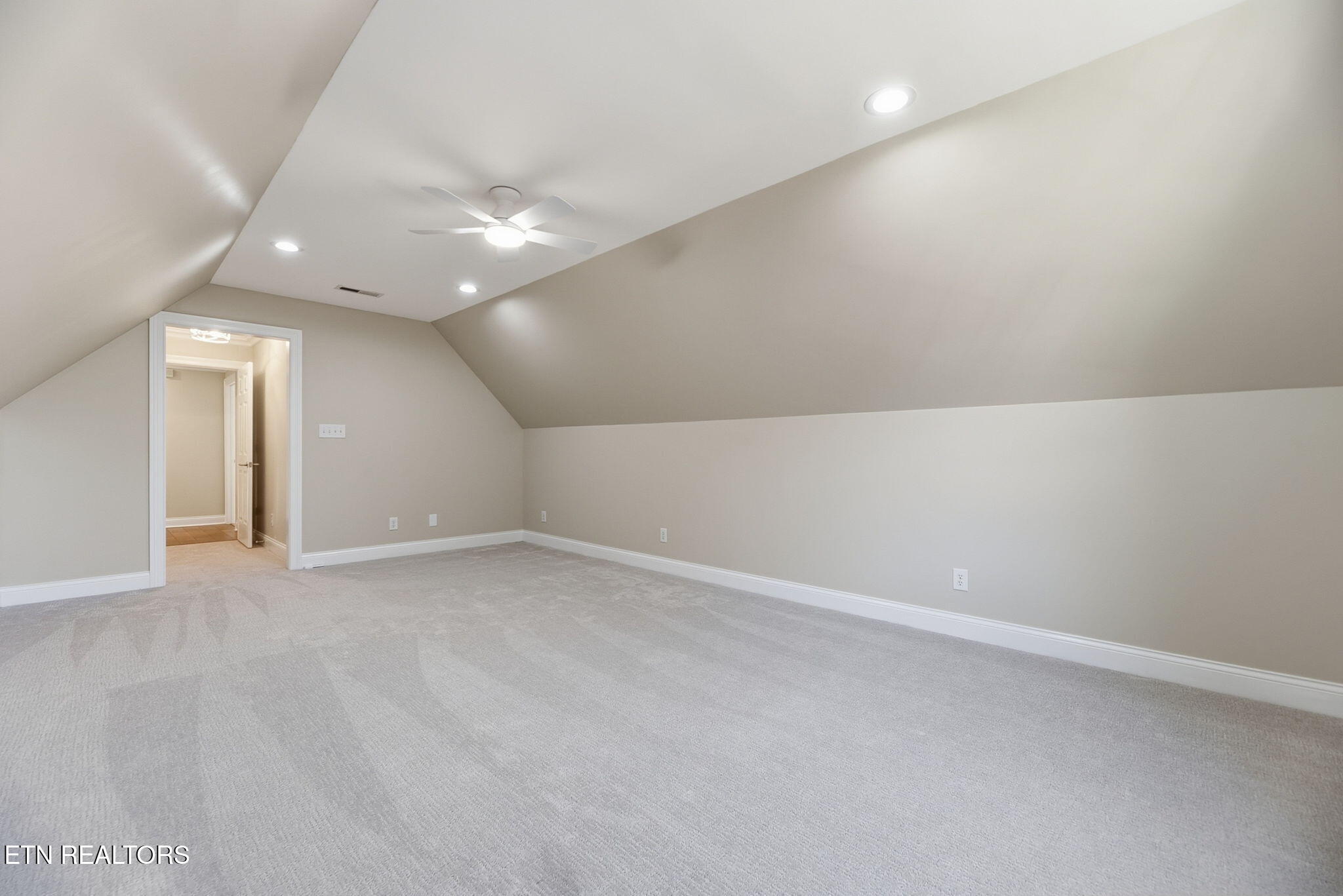 1833 Stone Harbor Way Knoxville TN 37922