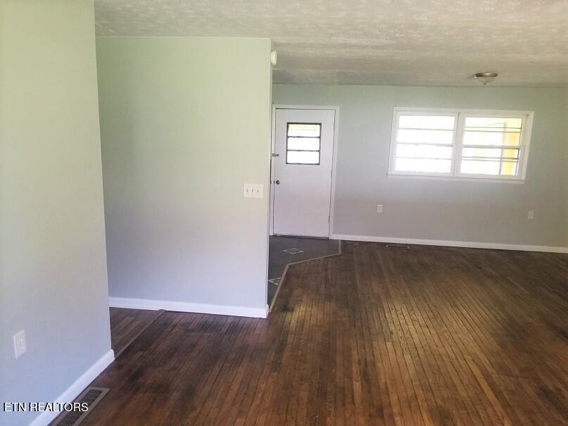 1164 Bowman Loop Crossville TN 38571