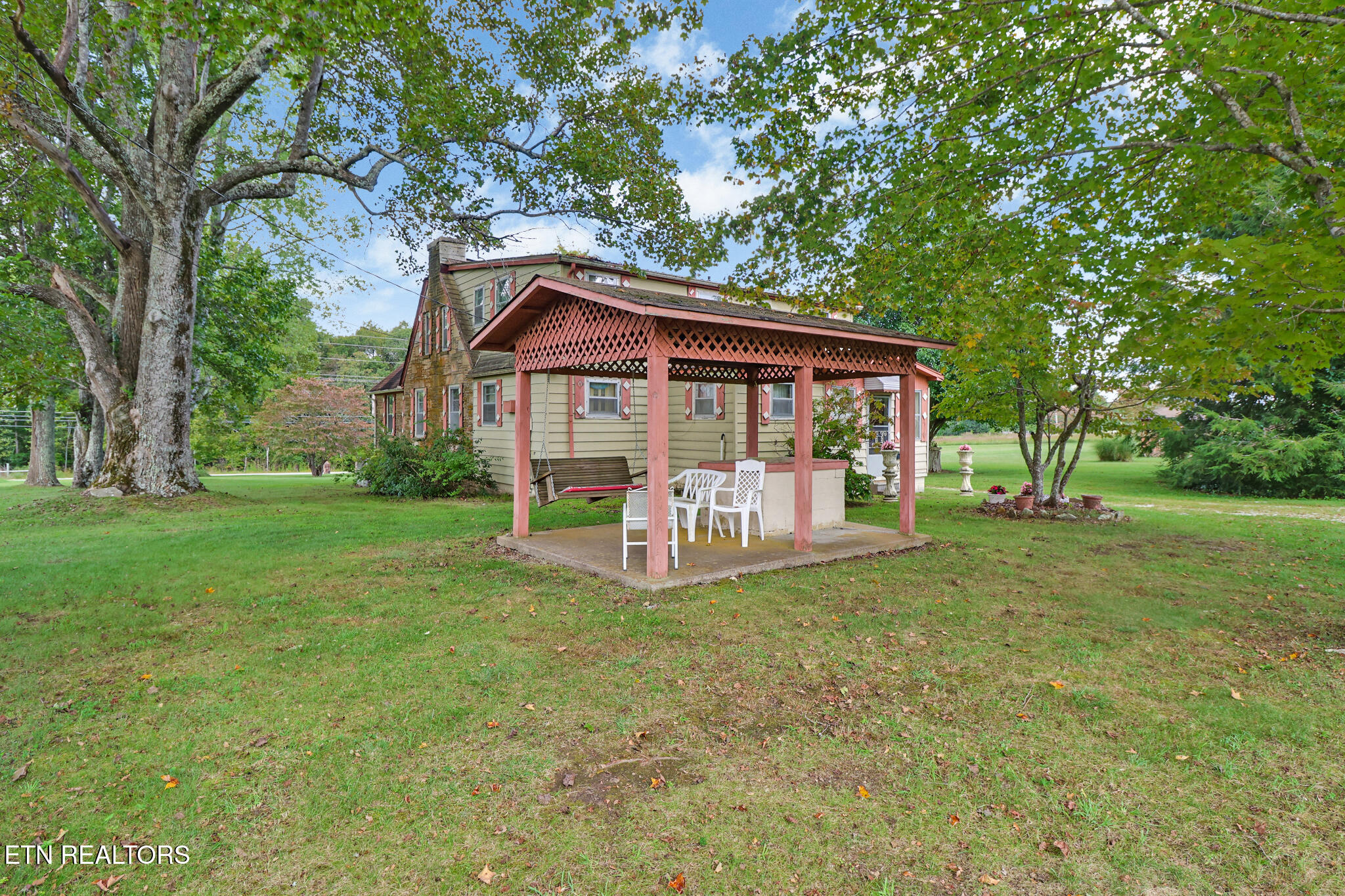 1386 Pigeon Ridge Road Crossville TN 38555