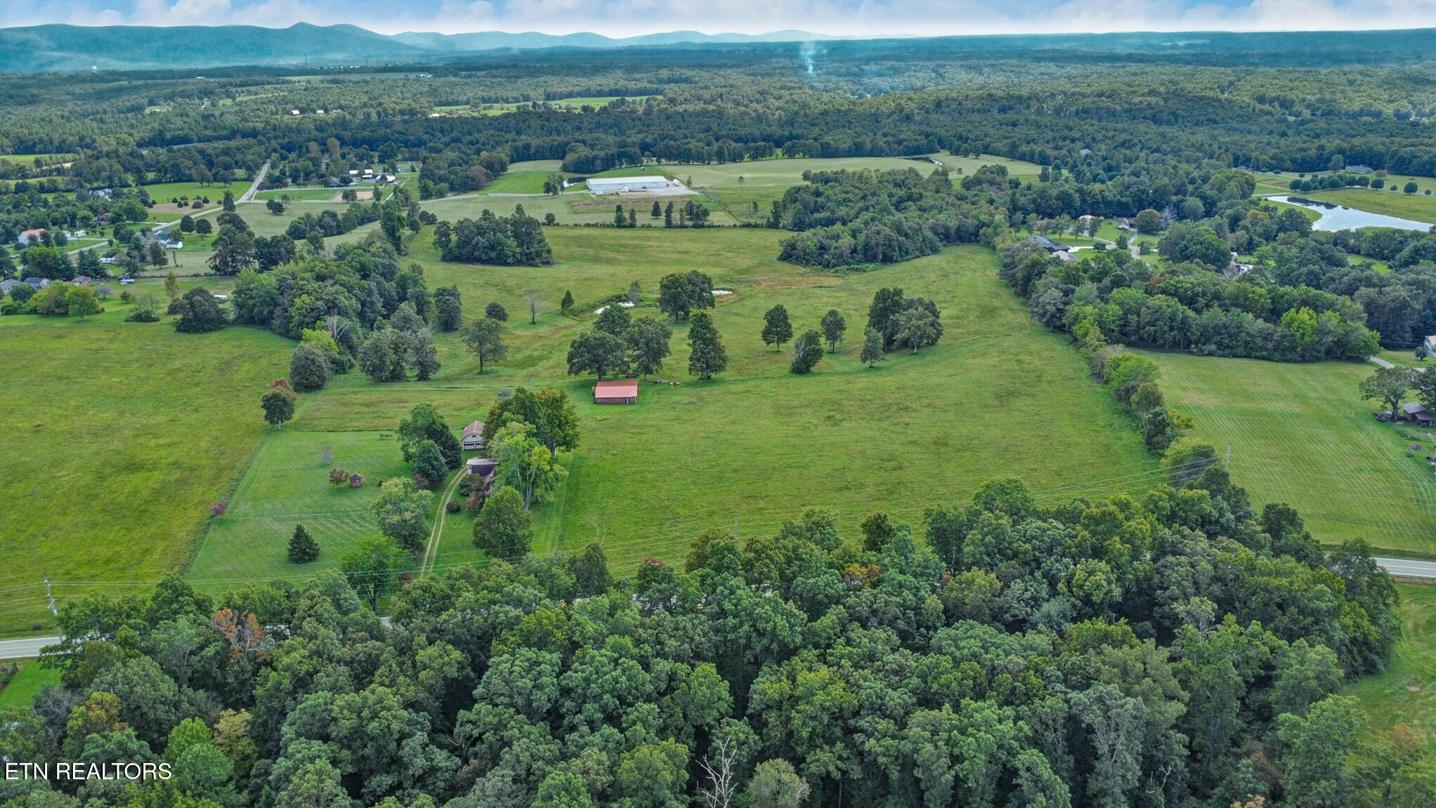1386 Pigeon Ridge Road Crossville TN 38555